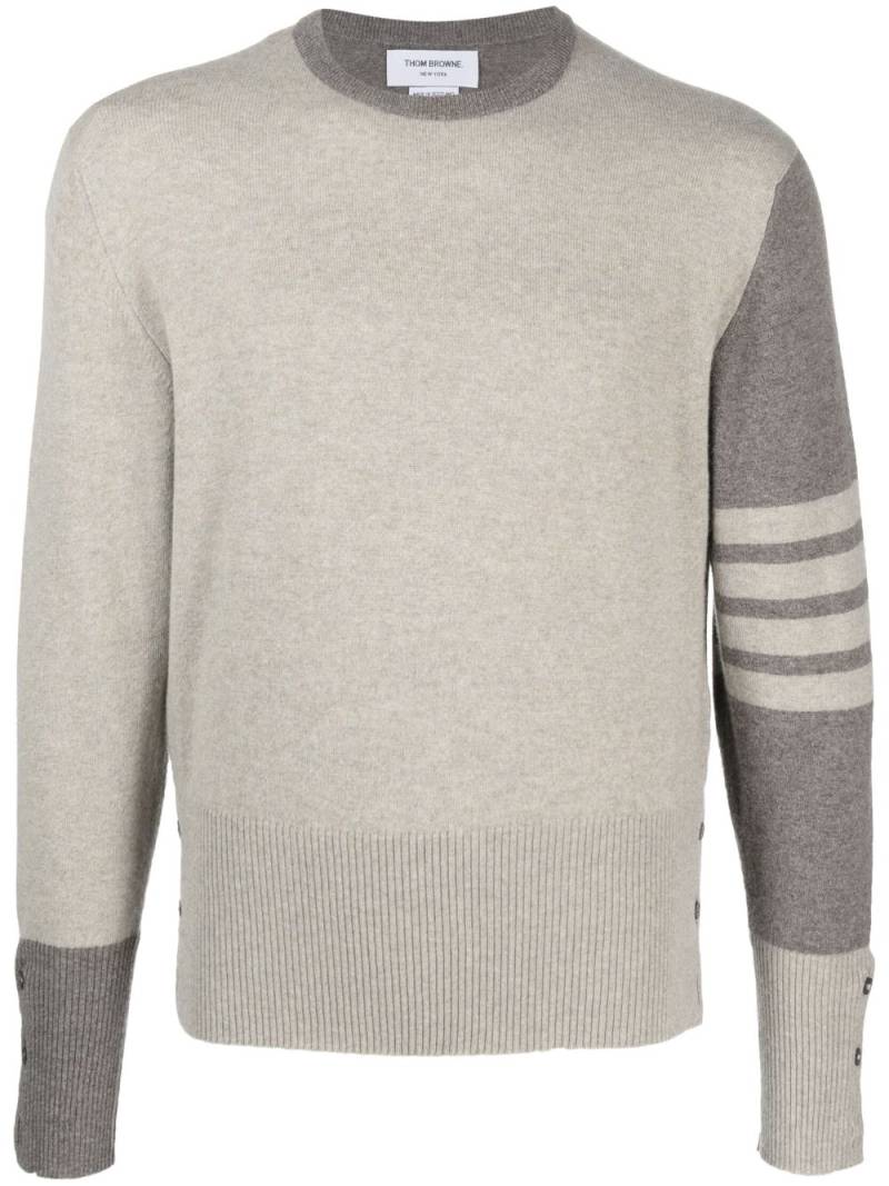 Thom Browne 4-Bar Stripe cashmere jumper - Neutrals von Thom Browne