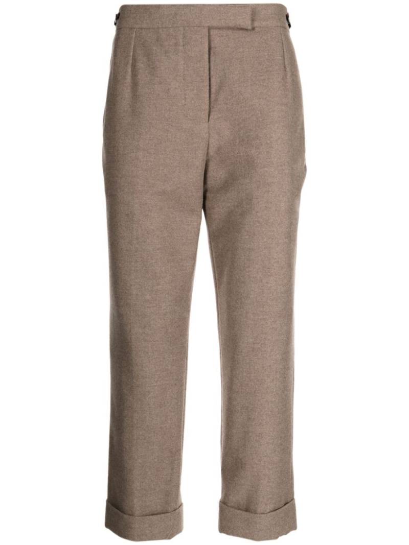 Thom Browne cropped slim-cut trousers von Thom Browne