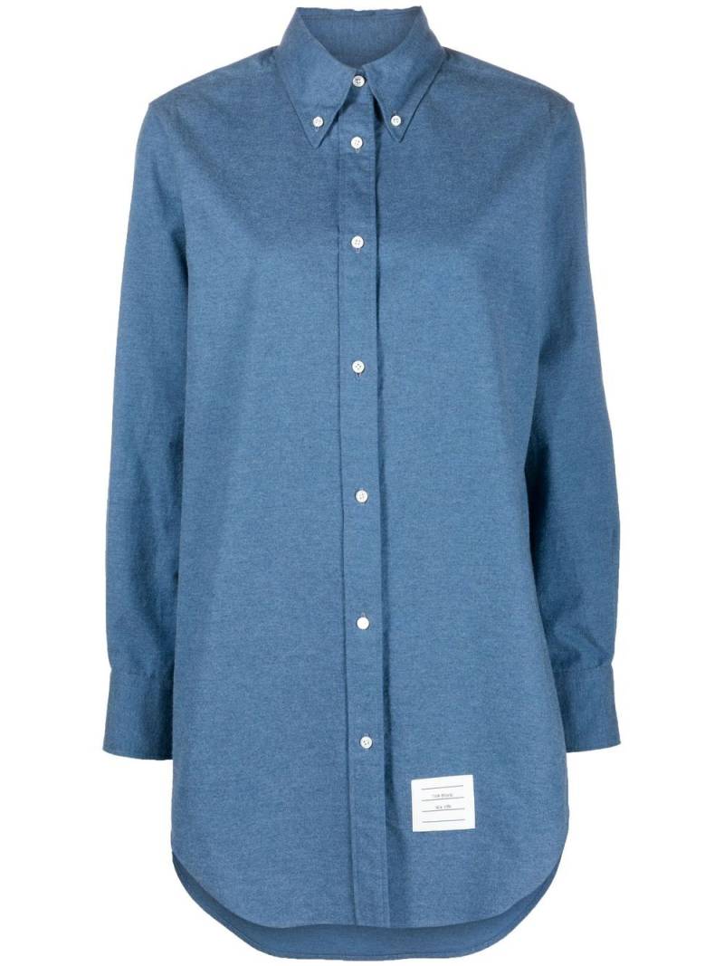 Thom Browne logo-patch shirt dress - Blue von Thom Browne