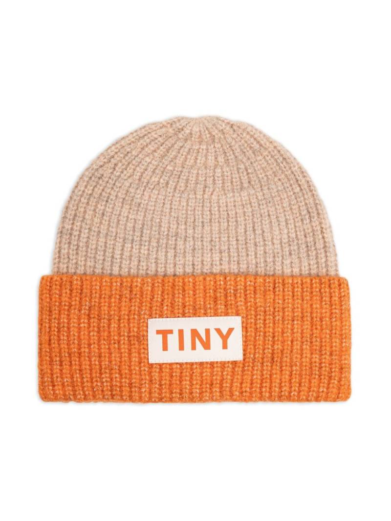 Tiny Cottons logo-patch ribbed beanie - Orange von Tiny Cottons