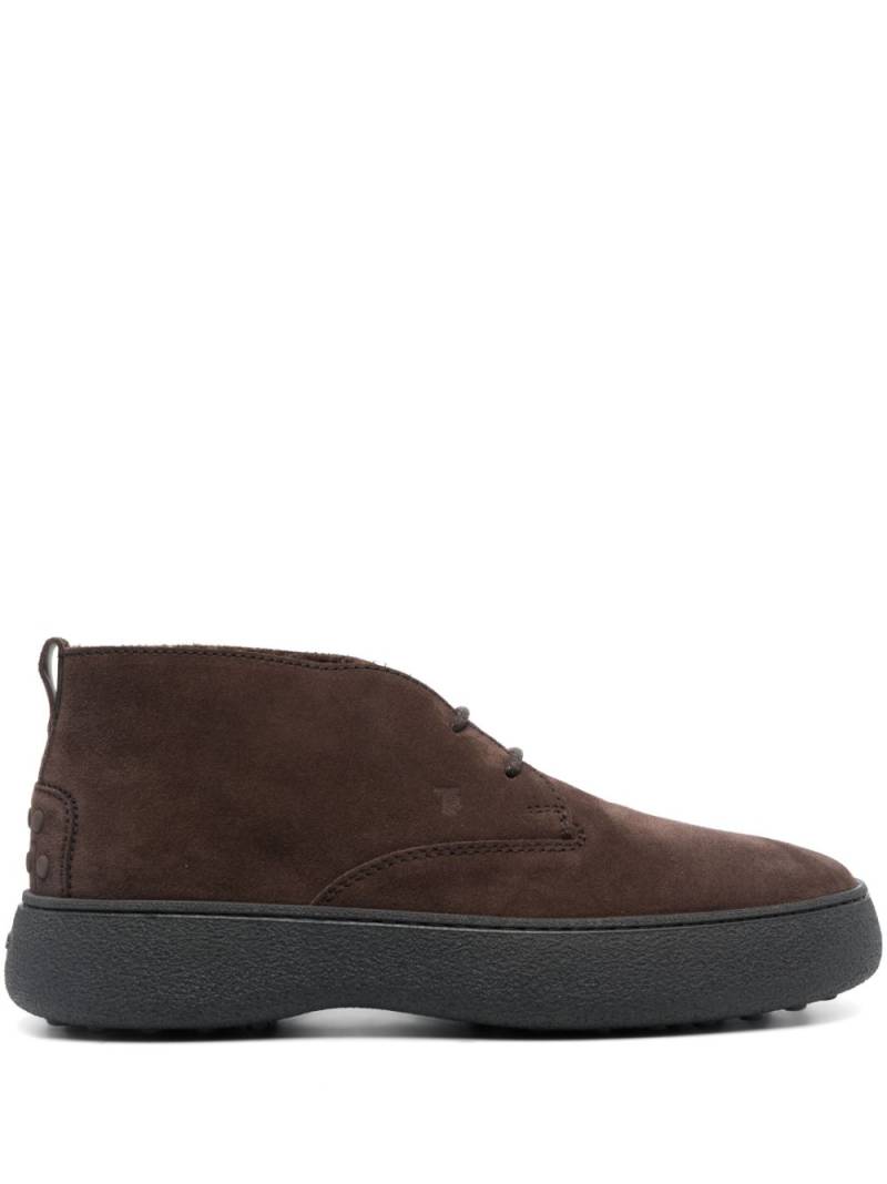 Tod's Desert suede boots - Brown von Tod's