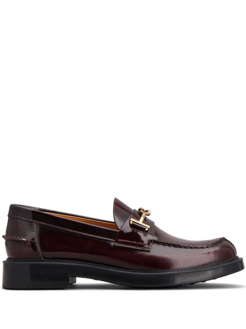 Tod's logo-plaque leather loafers - Red von Tod's