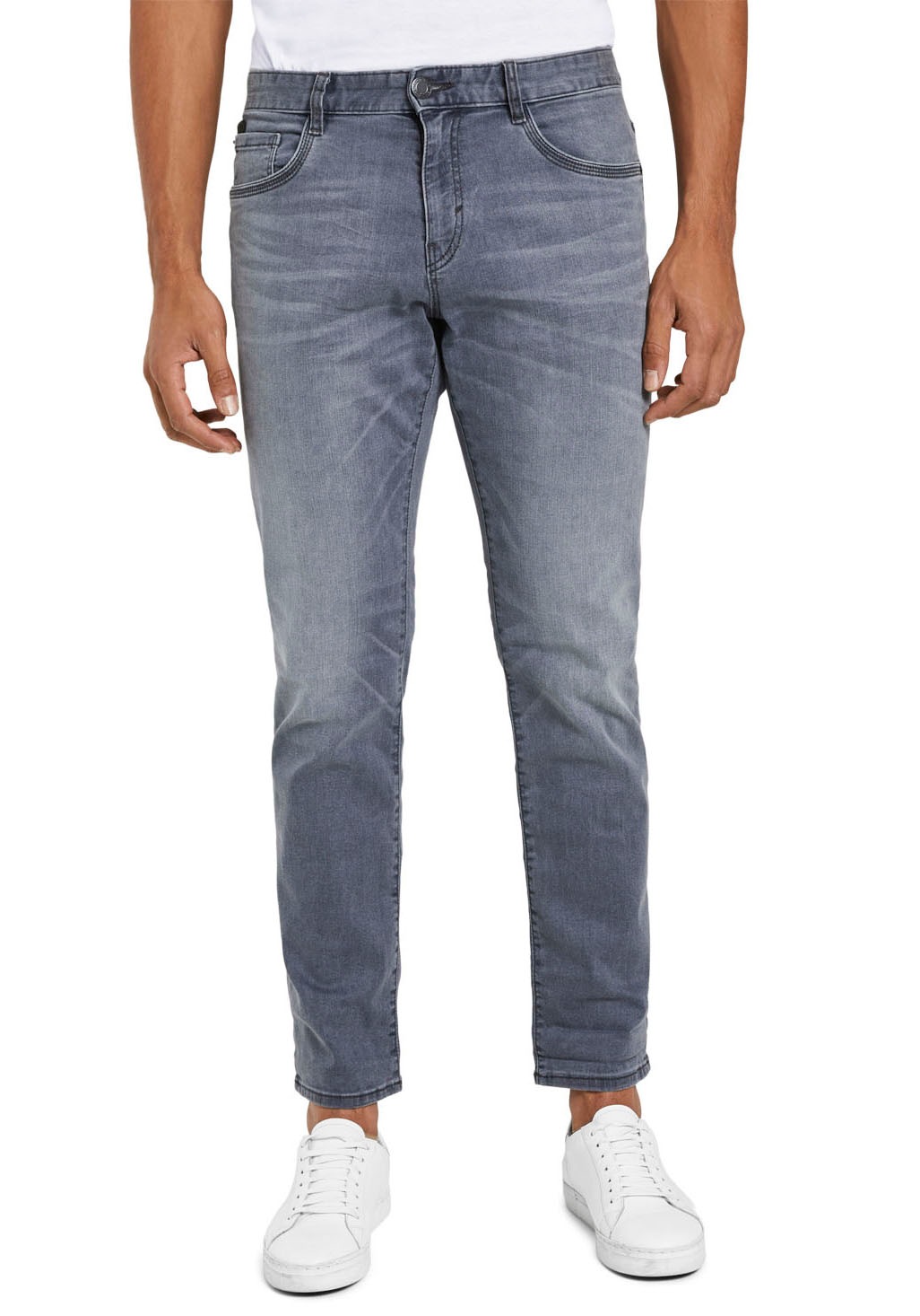 TOM TAILOR 5-Pocket-Jeans »Josh«, in Used-Waschung von Tom Tailor