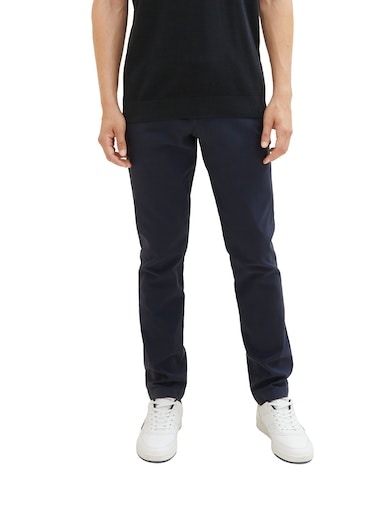 TOM TAILOR Chinohose, (2 tlg., inklusive Gürtel), mit dezenter Struktur TOM TAILOR Chinohose, (2 tlg., inklusive Gürtel), mit dezenter Struktur von Tom Tailor