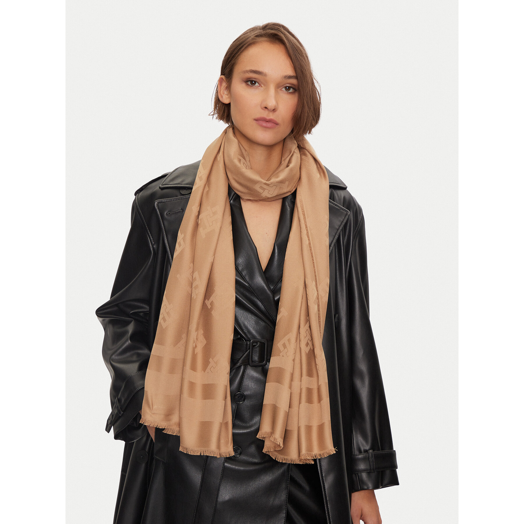 Schal Tommy Hilfiger Monogram AW0AW16647 Beige Schal Tommy Hilfiger Monogram AW0AW16647 Beige von Tommy Hilfiger