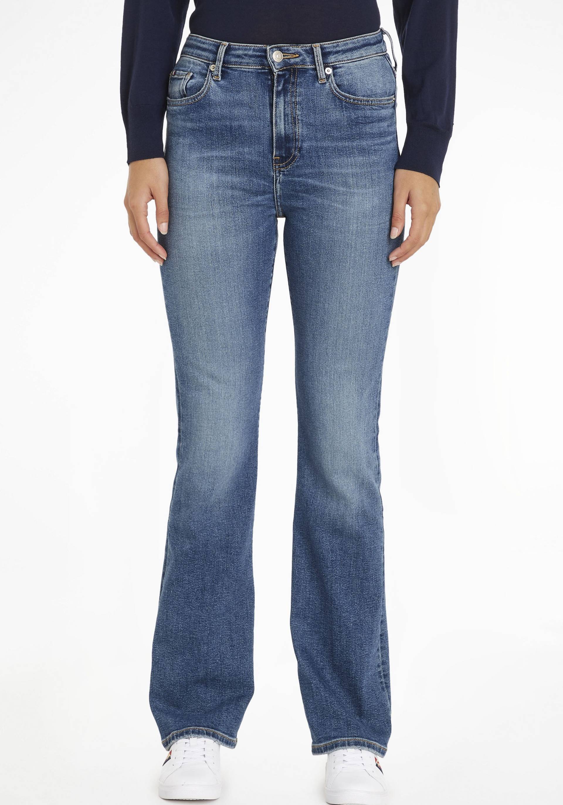 Tommy Hilfiger Bootcut-Jeans »BOOTCUT HW LEO«, mit Tommy Hilfiger Logo-Badge von Tommy Hilfiger