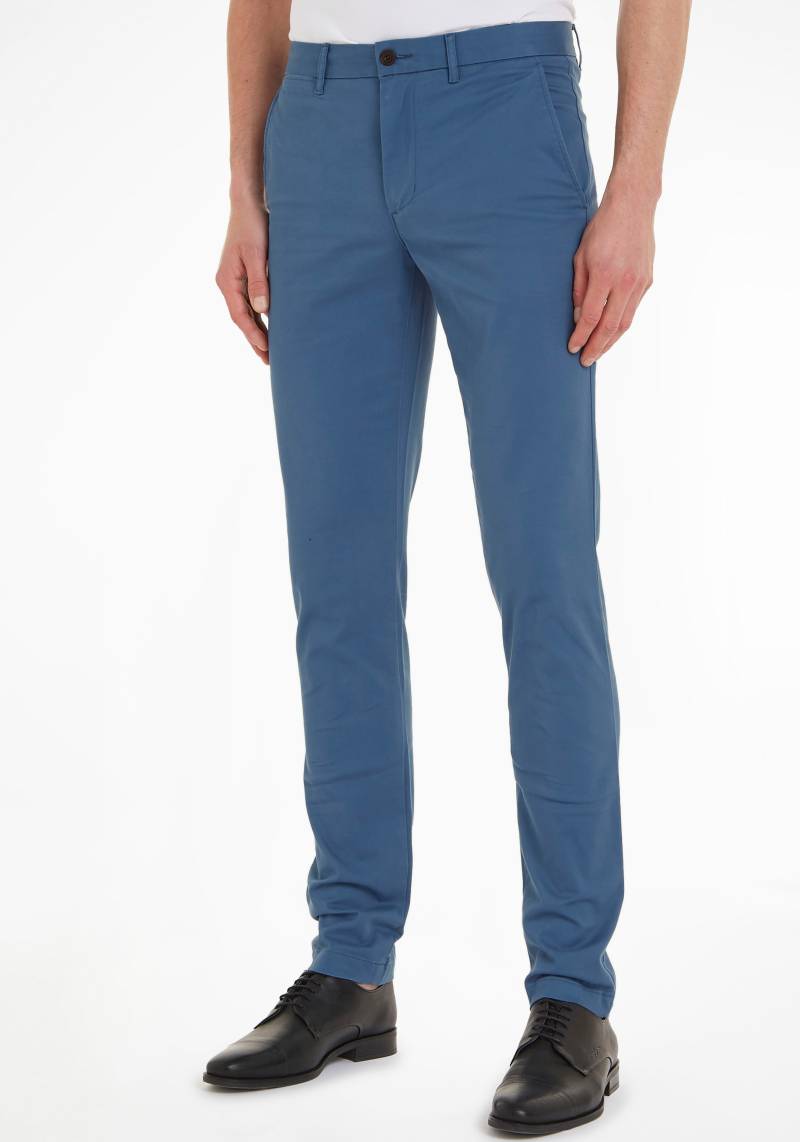 Tommy Hilfiger Chinohose »BLEECKER CHINO 1985 PIMA COTTON«, mit dezenter Labelflag über der Gesässtasche von Tommy Hilfiger