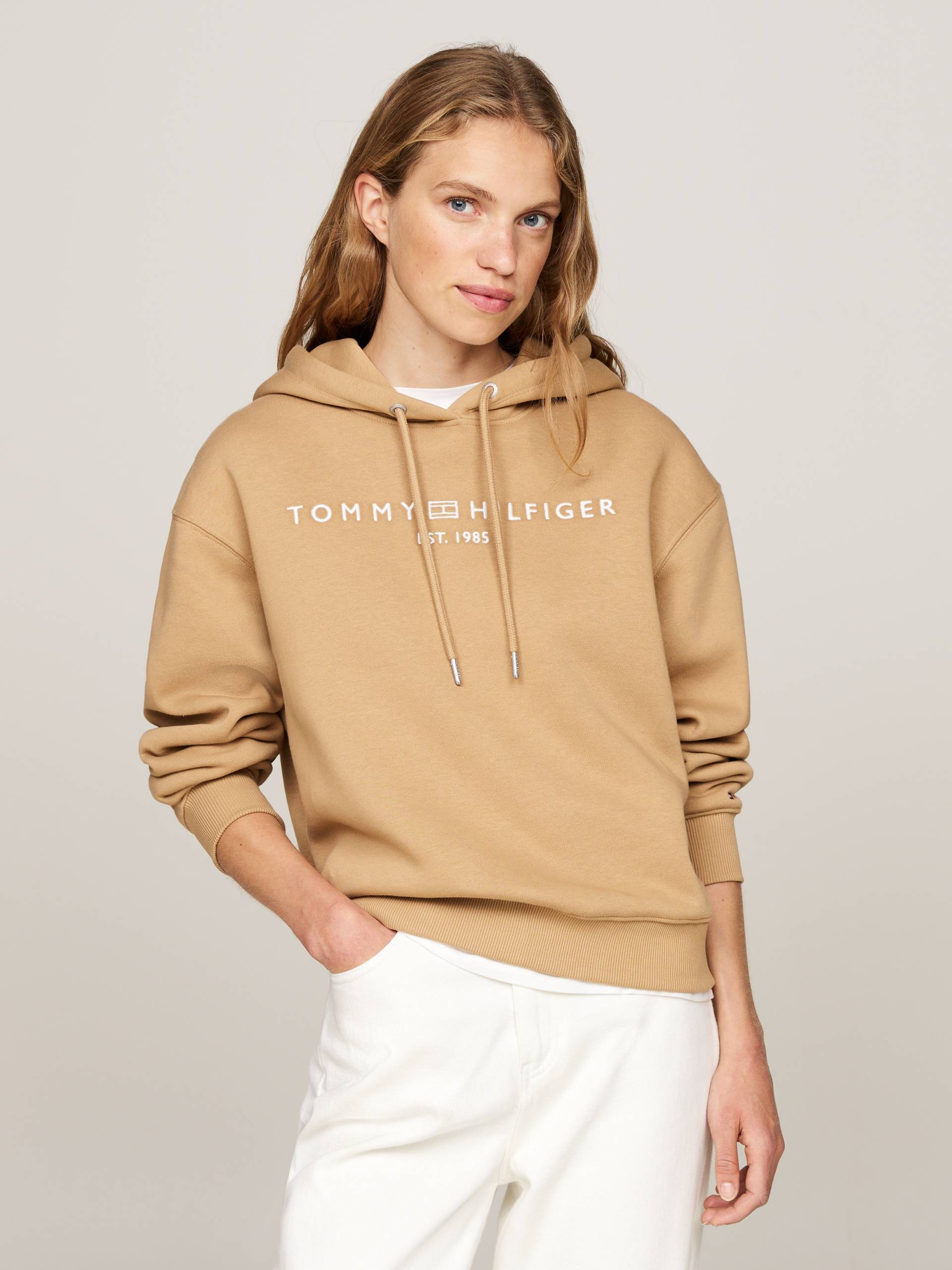 Tommy Hilfiger Kapuzensweatshirt »MDRN REG CORP LOGO HOODIE«, mit gesticktem Logo-Schriftzug von Tommy Hilfiger