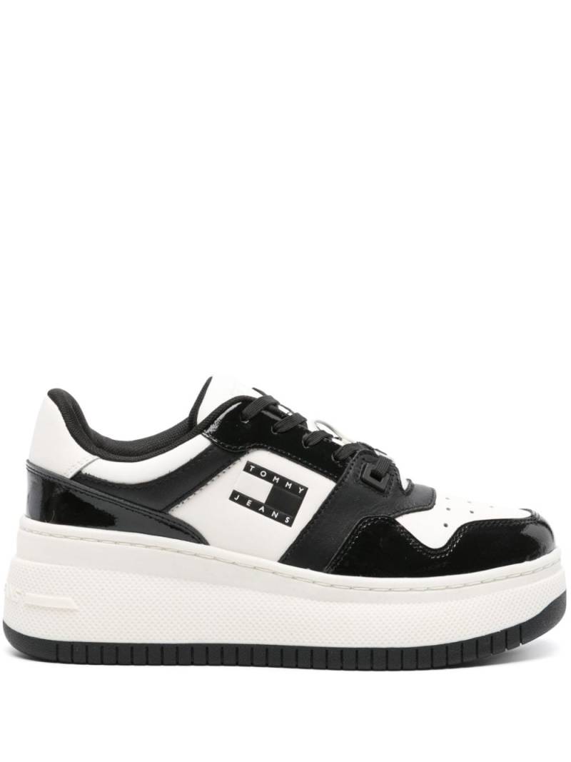 Tommy Hilfiger Retro Basket leather sneakers - White von Tommy Hilfiger