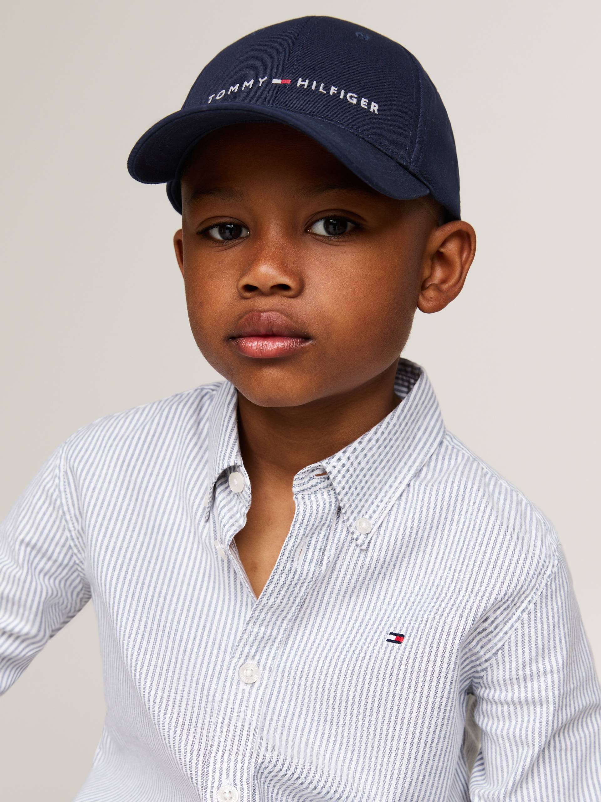 Tommy Hilfiger Snapback Cap »Essential Cap«, Kinder Essential verstellbare Cap mit Branding Tommy Hilfiger Snapback Cap »Essential Cap«, Kinder Essential verstellbare Cap mit Branding von Tommy Hilfiger