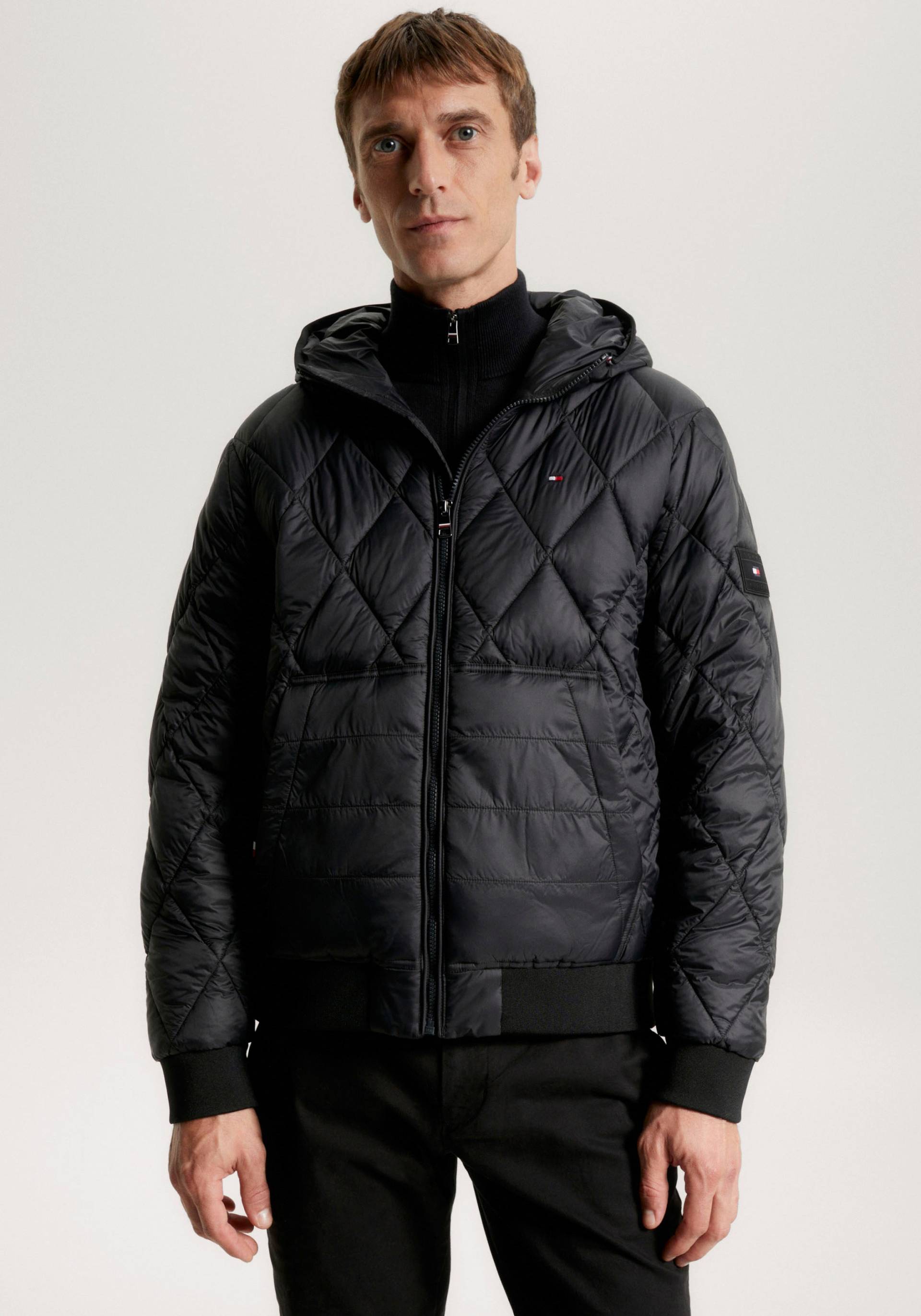 Tommy Hilfiger Steppjacke »MIX QUILT RECYCLED«, mit Kapuze Tommy Hilfiger Steppjacke »MIX QUILT RECYCLED«, mit Kapuze von Tommy Hilfiger
