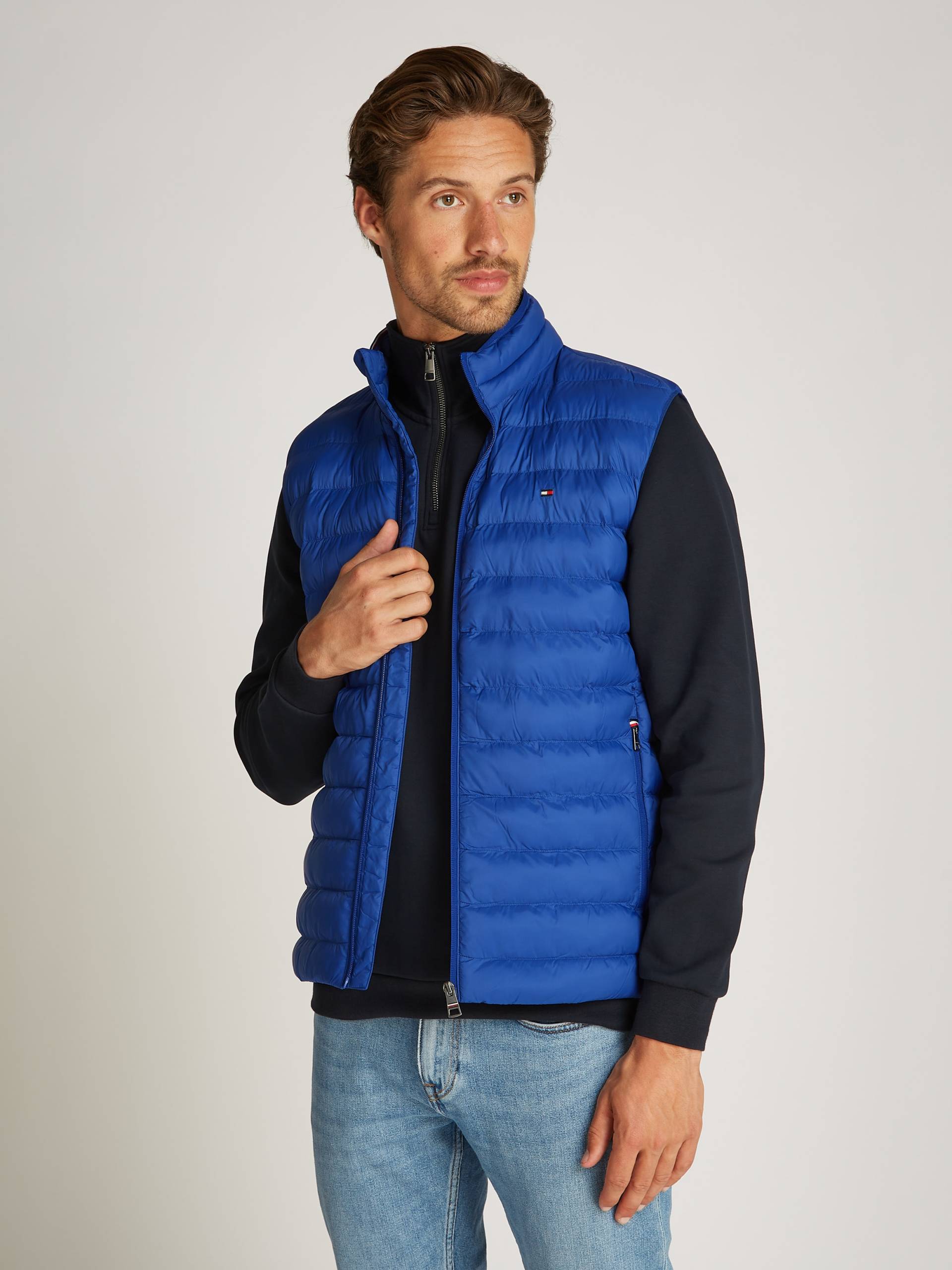 Tommy Hilfiger Steppweste »PACKABLE RECYCLED VEST«, mit Logostickerei von Tommy Hilfiger