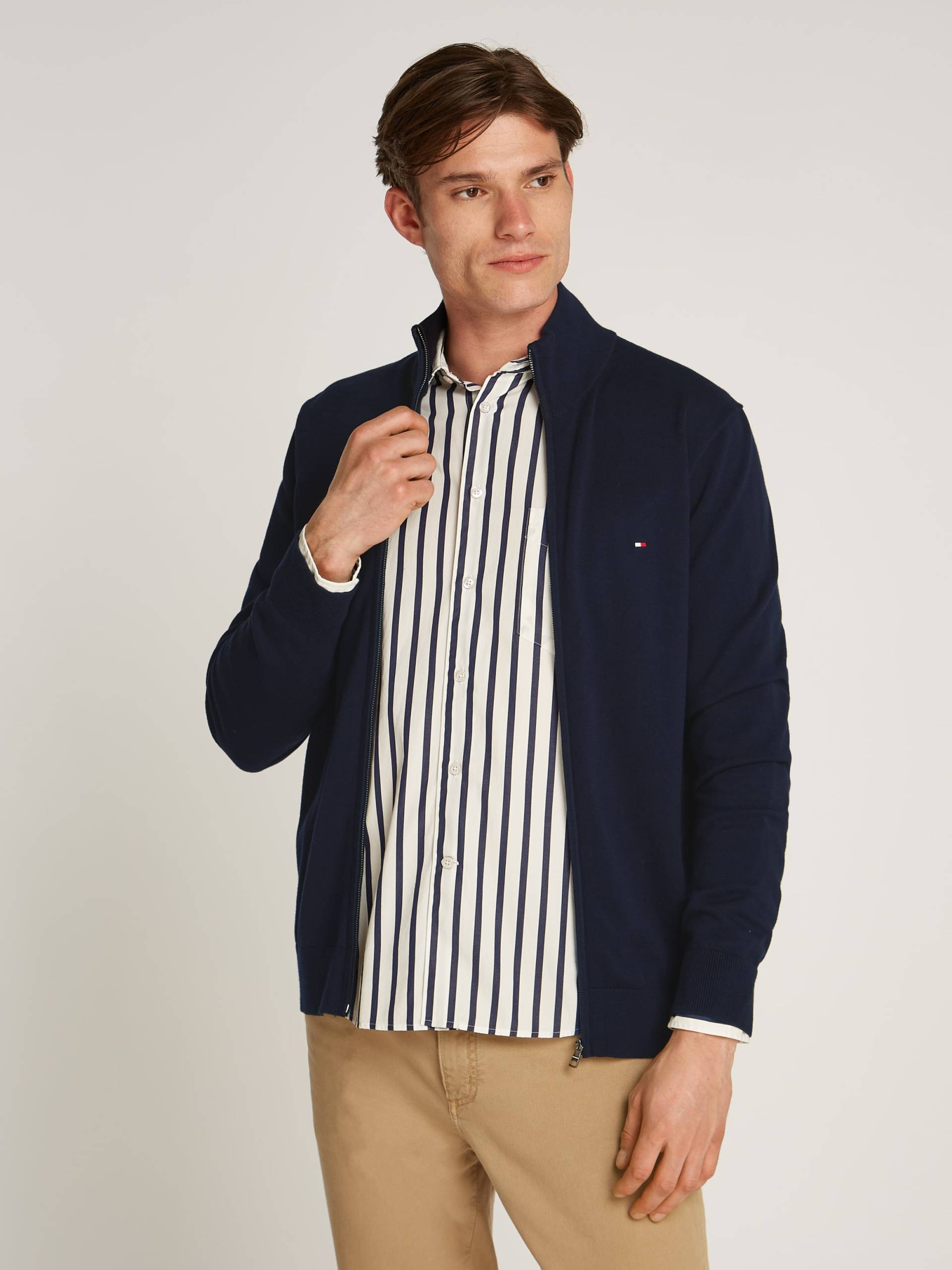 Tommy Hilfiger Strickjacke »ESSENTIAL COTTON ZIP THRU«, mit Logostickerei von Tommy Hilfiger