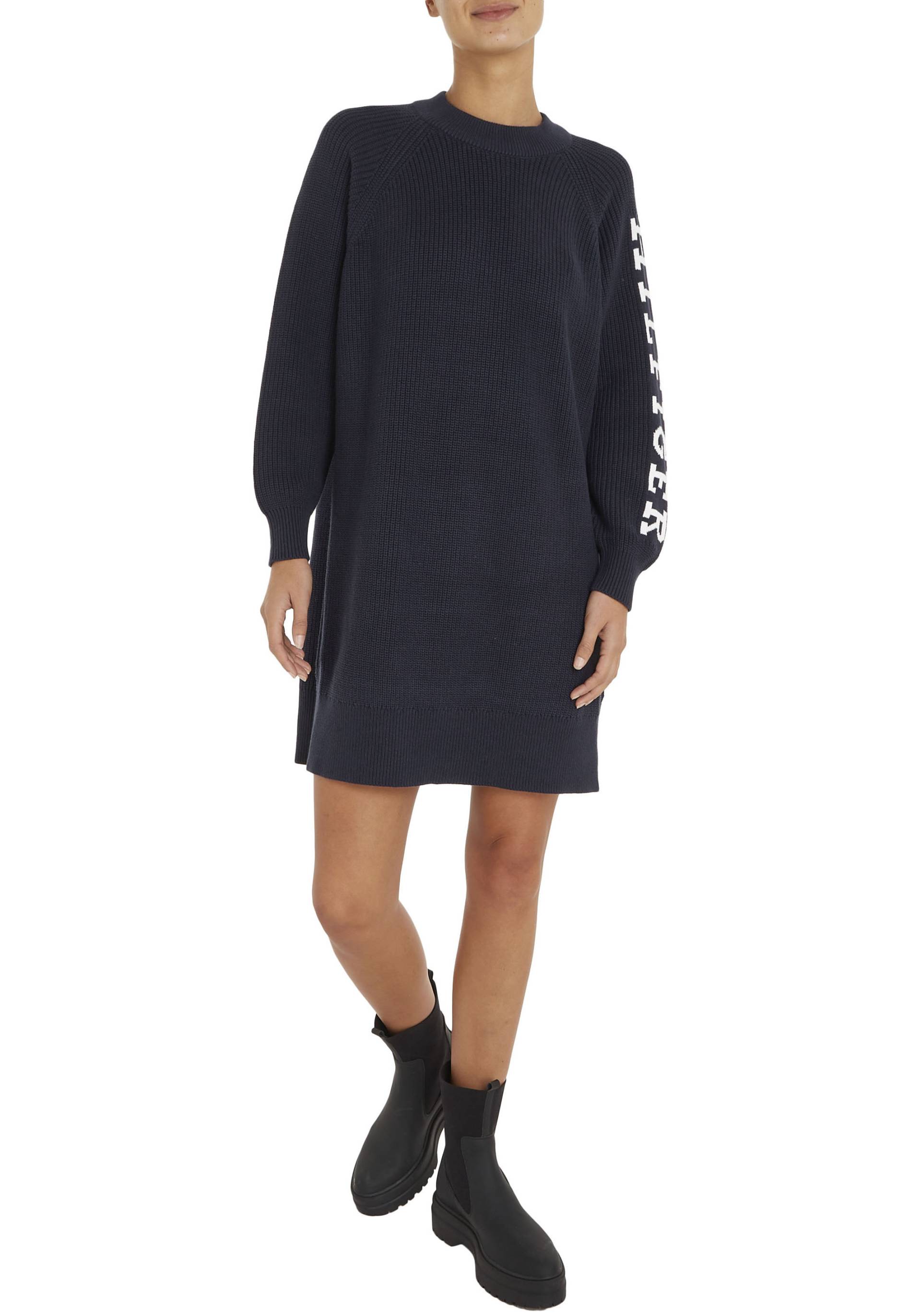 Tommy Hilfiger Strickkleid »PLACED HILFIGER SWEATER DRESS«, mit markantem Hilfiger Logo-Schriftzug Auf dem Ärmel von Tommy Hilfiger