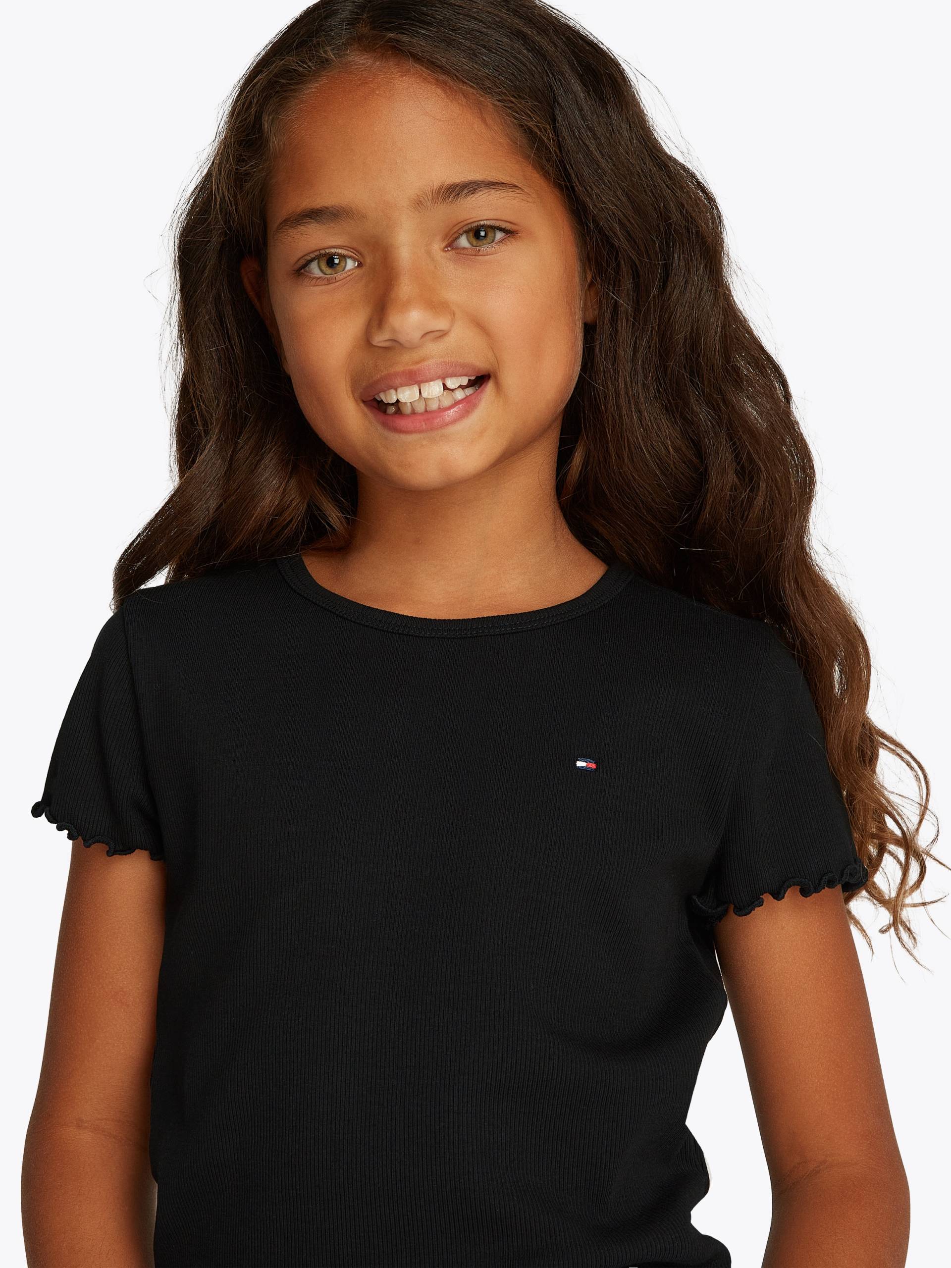 Tommy Hilfiger T-Shirt »ESSENTIAL RIB TOP SS«, mit Logostickerei Tommy Hilfiger T-Shirt »ESSENTIAL RIB TOP SS«, mit Logostickerei von Tommy Hilfiger
