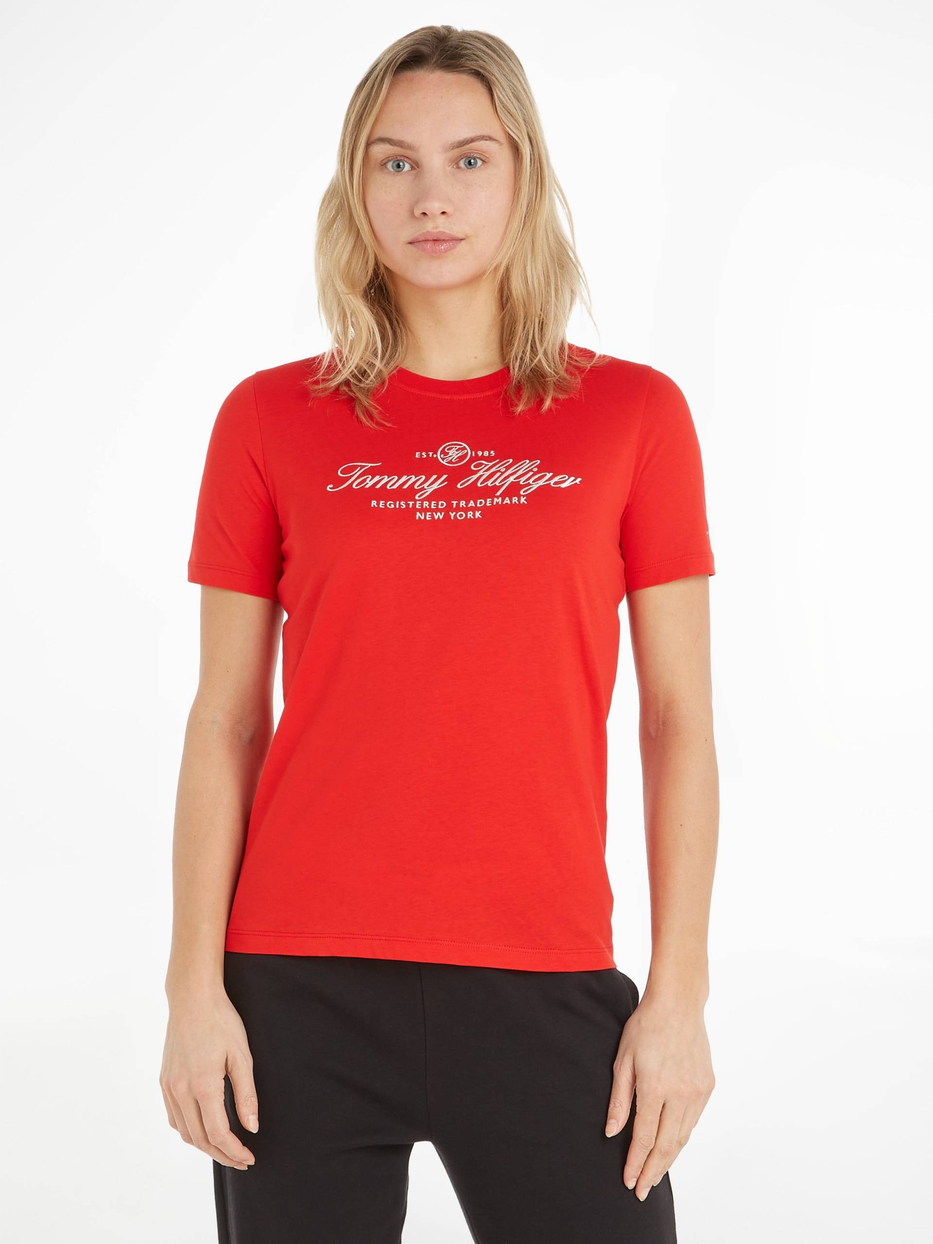 Tommy Hilfiger T-Shirt »REG HILFIGER SCRIPT C-NK SS«, mit dezentem Markenlabel auf dem Ärmelabschluss von Tommy Hilfiger