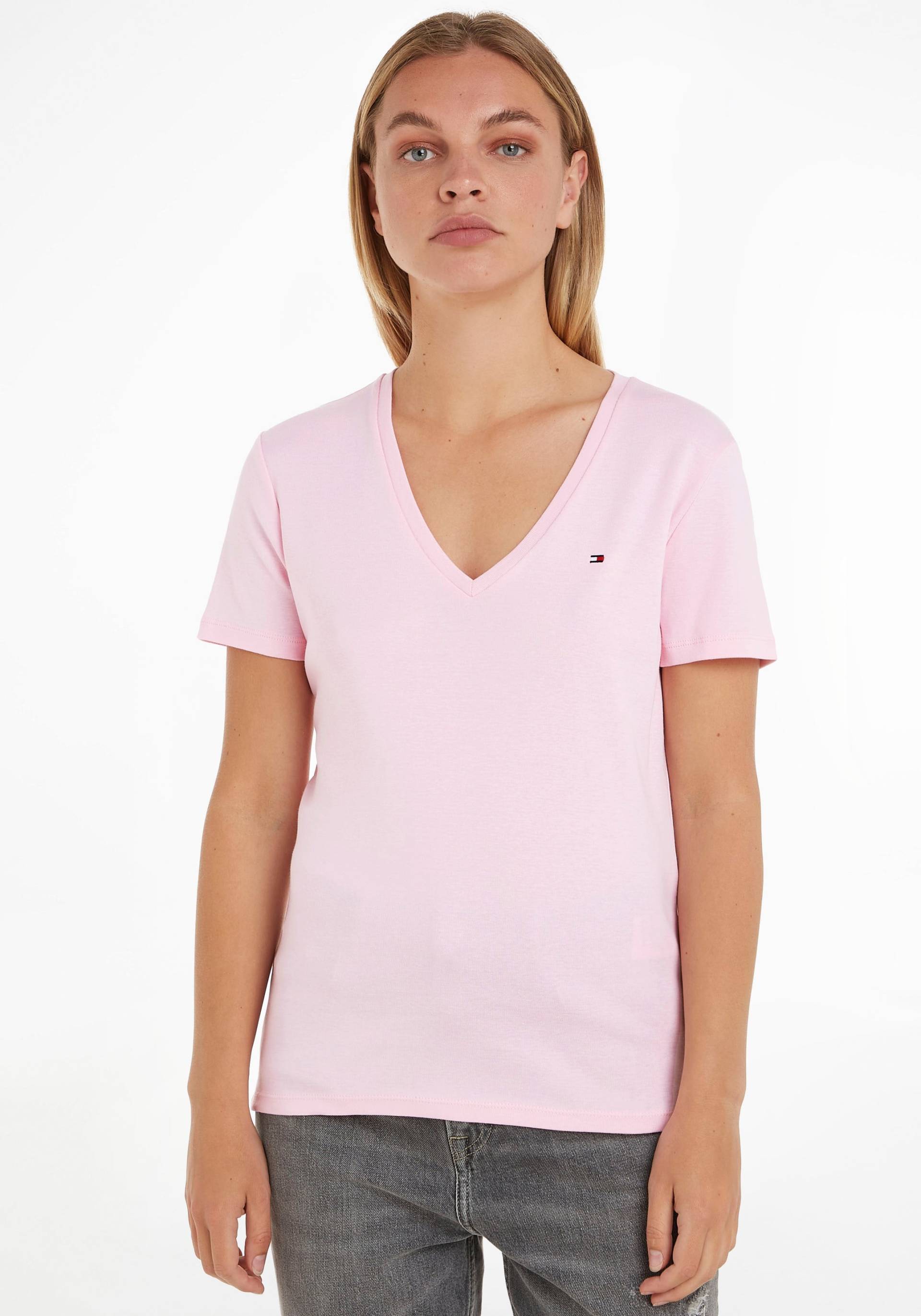 Tommy Hilfiger T-Shirt »SLIM CODY RIB V-NECK SS«, mit dezenter Logostickerei von Tommy Hilfiger