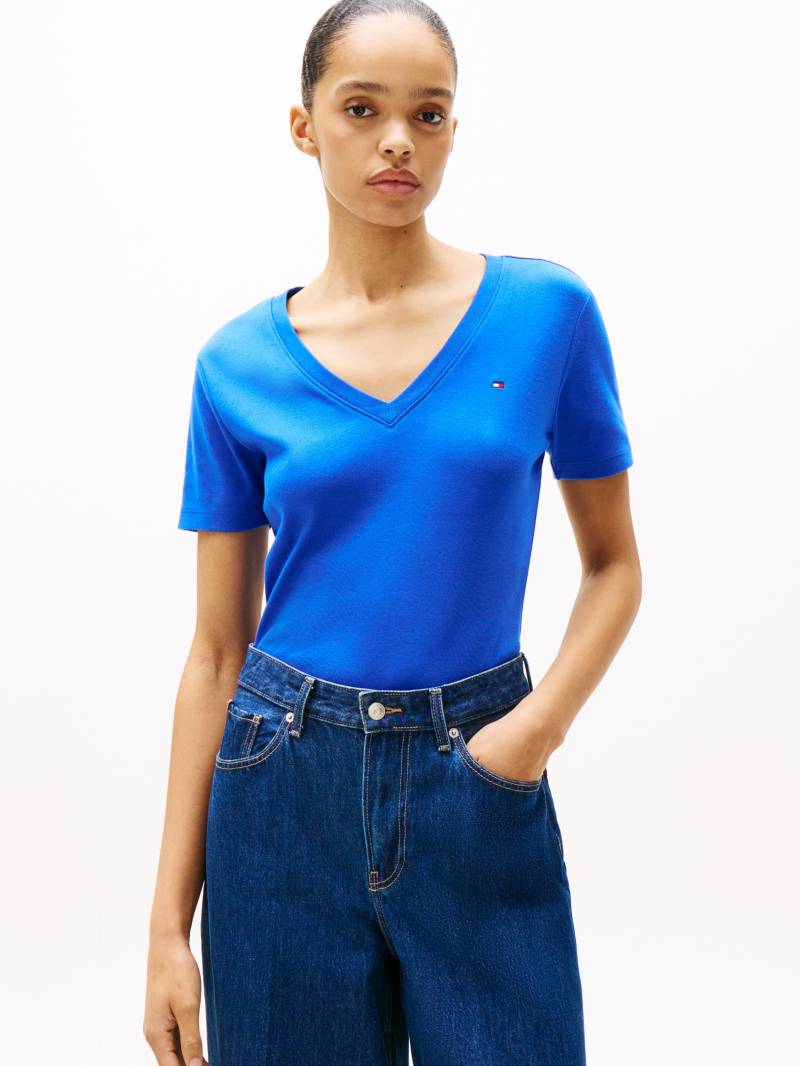 Tommy Hilfiger T-Shirt »SLIM CODY V-NK SS«, mit Logostickerei von Tommy Hilfiger