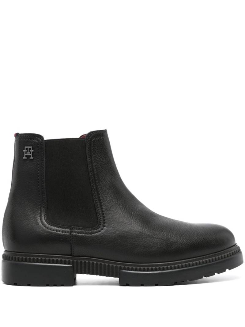 Tommy Hilfiger monogram-plaque leather ankle boots - Black von Tommy Hilfiger