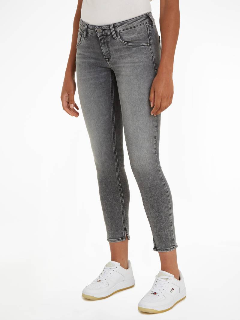 Tommy Jeans Bequeme Jeans »Scarlett«, mit Ledermarkenlabel von Tommy Jeans