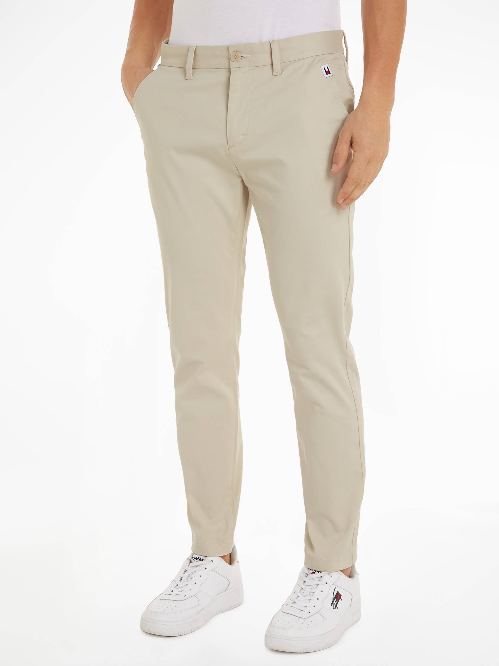 Tommy Jeans Chinohose »TJM AUSTIN LIGHTWEIGHT CHINO«, mit Logopatch von Tommy Jeans