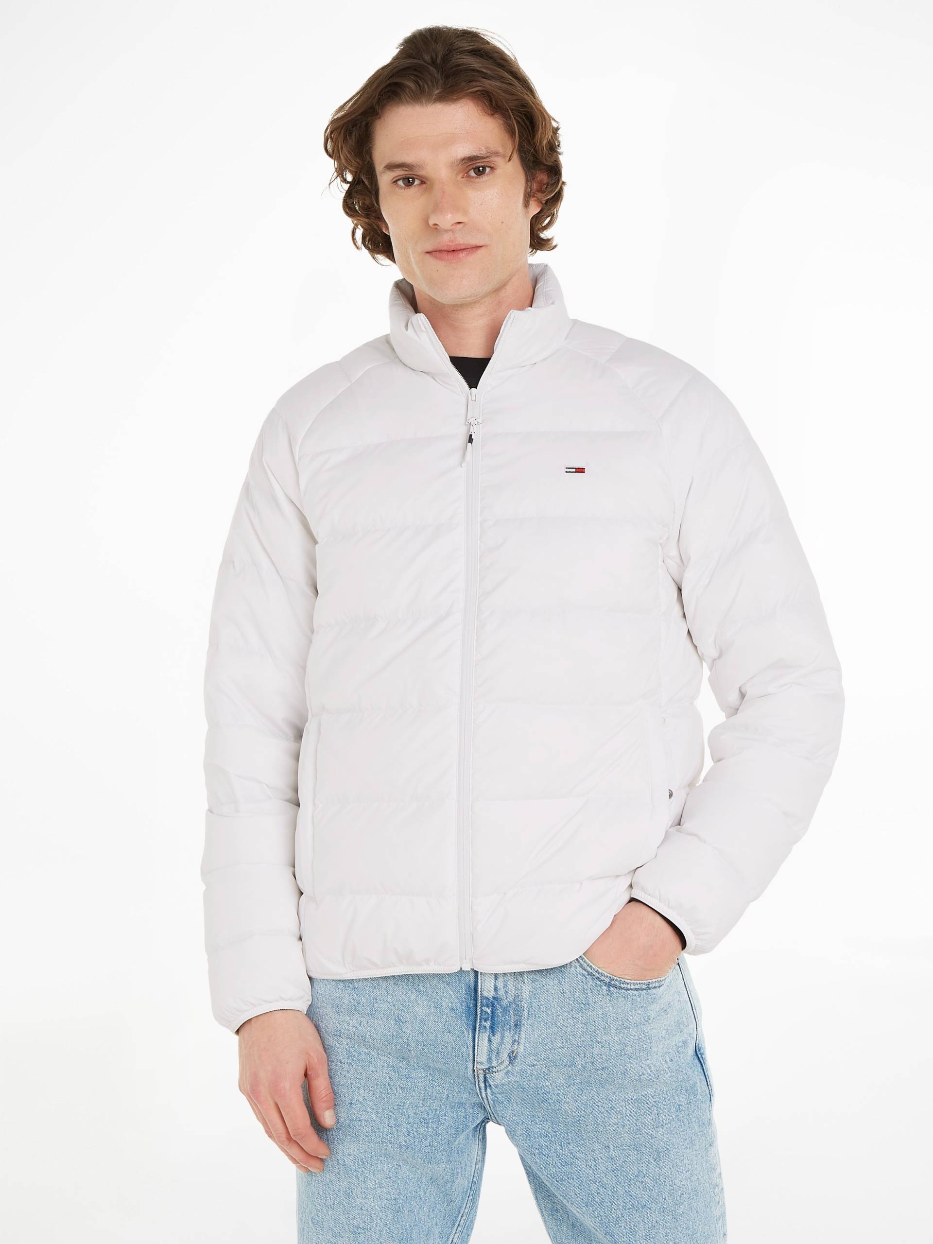 Tommy Jeans Daunenjacke »TJM ESSENTIAL LT DOWN JACKET EXT«, mit Stehkragen Tommy Jeans Daunenjacke »TJM ESSENTIAL LT DOWN JACKET EXT«, mit Stehkragen von Tommy Jeans