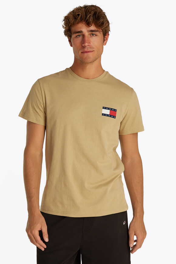 Tommy Jeans Essential Flag T-Shirt | Relic Tan | Herren  | L von Tommy Jeans