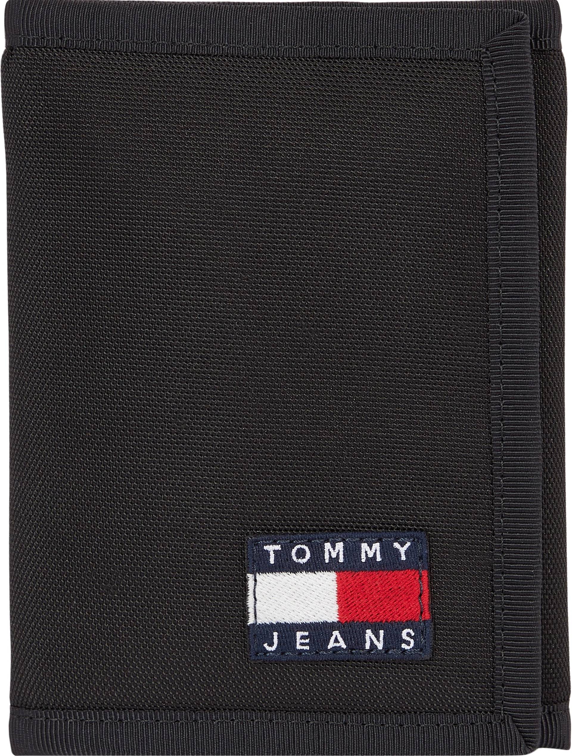 Tommy Jeans Geldbörse »TJM ESS DAILY NYLON TRIFOLD«, im praktischen Format von Tommy Jeans