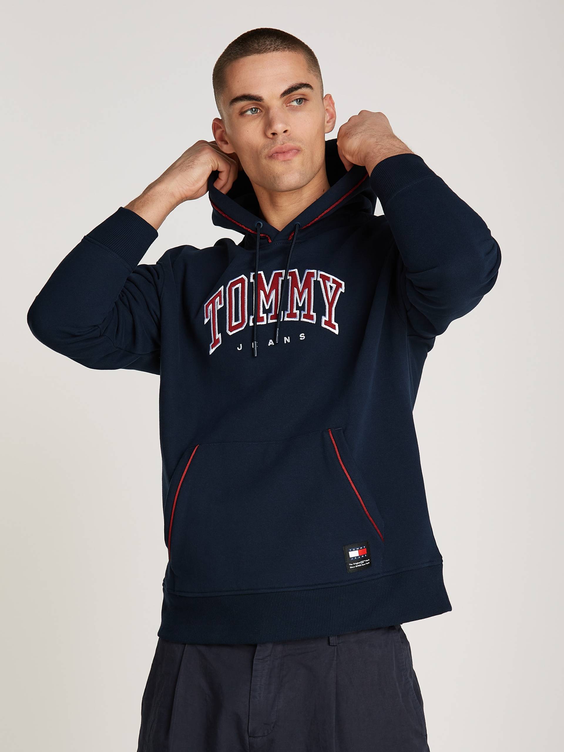 Tommy Jeans Hoodie »TJM RLX VARSITY PIPPING HOOD EXT« Tommy Jeans Hoodie »TJM RLX VARSITY PIPPING HOOD EXT« von Tommy Jeans