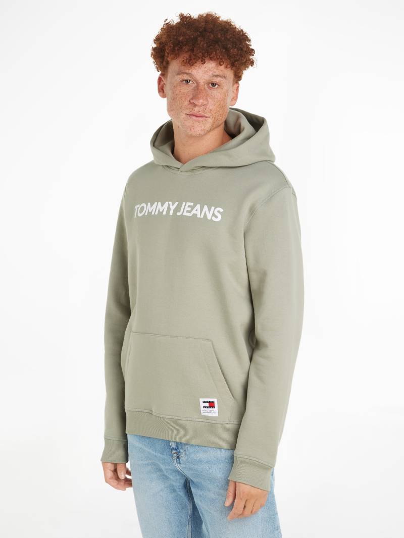 Tommy Jeans Kapuzensweatshirt »TJM REG BOLD CLASSICS HOODIE EXT«, mit Logodruck auf der Brust von Tommy Jeans