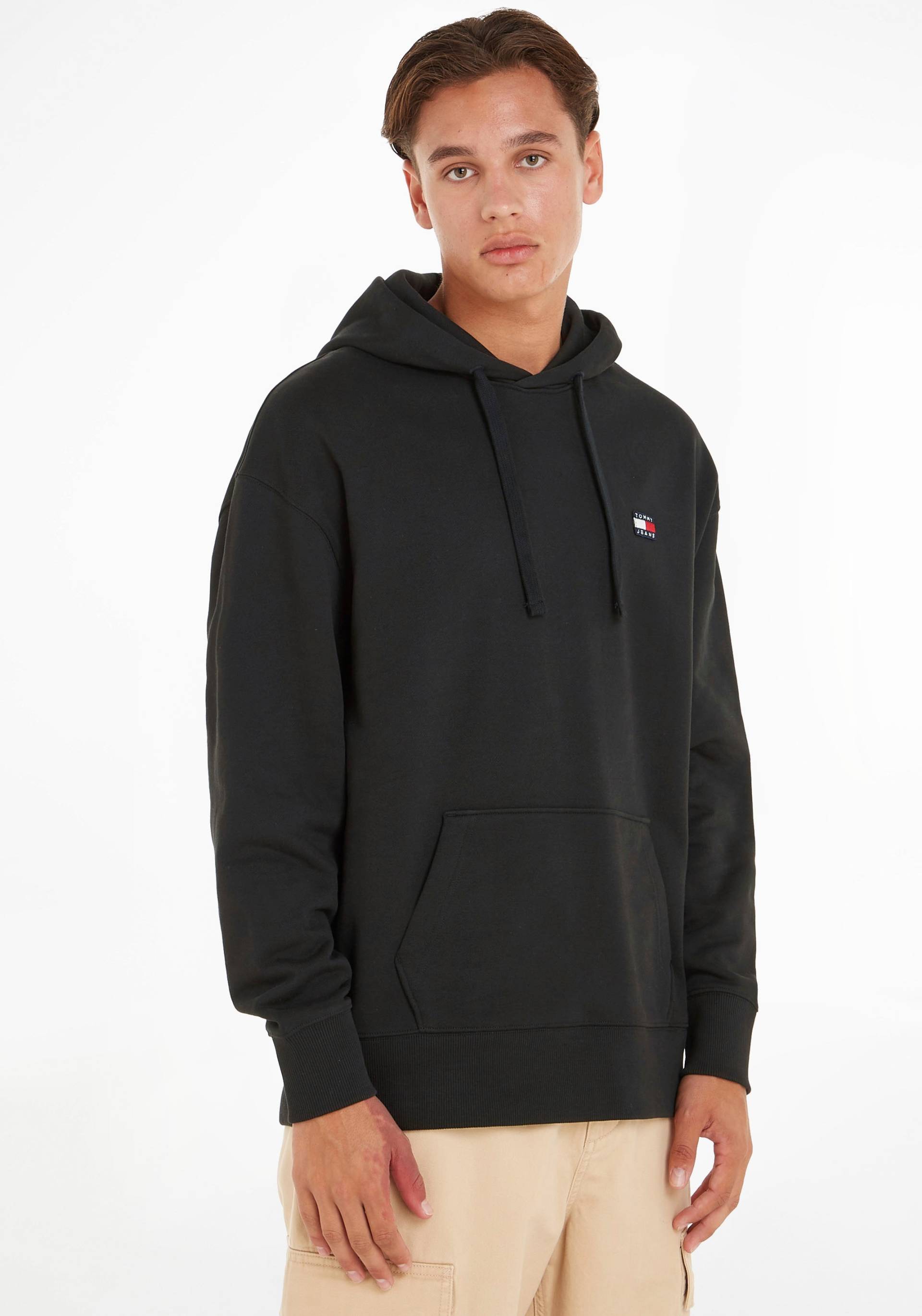 Tommy Jeans Kapuzensweatshirt »TJM RLX XS BADGE HOODIE«, mit Tommy Jeans Stickerei von Tommy Jeans