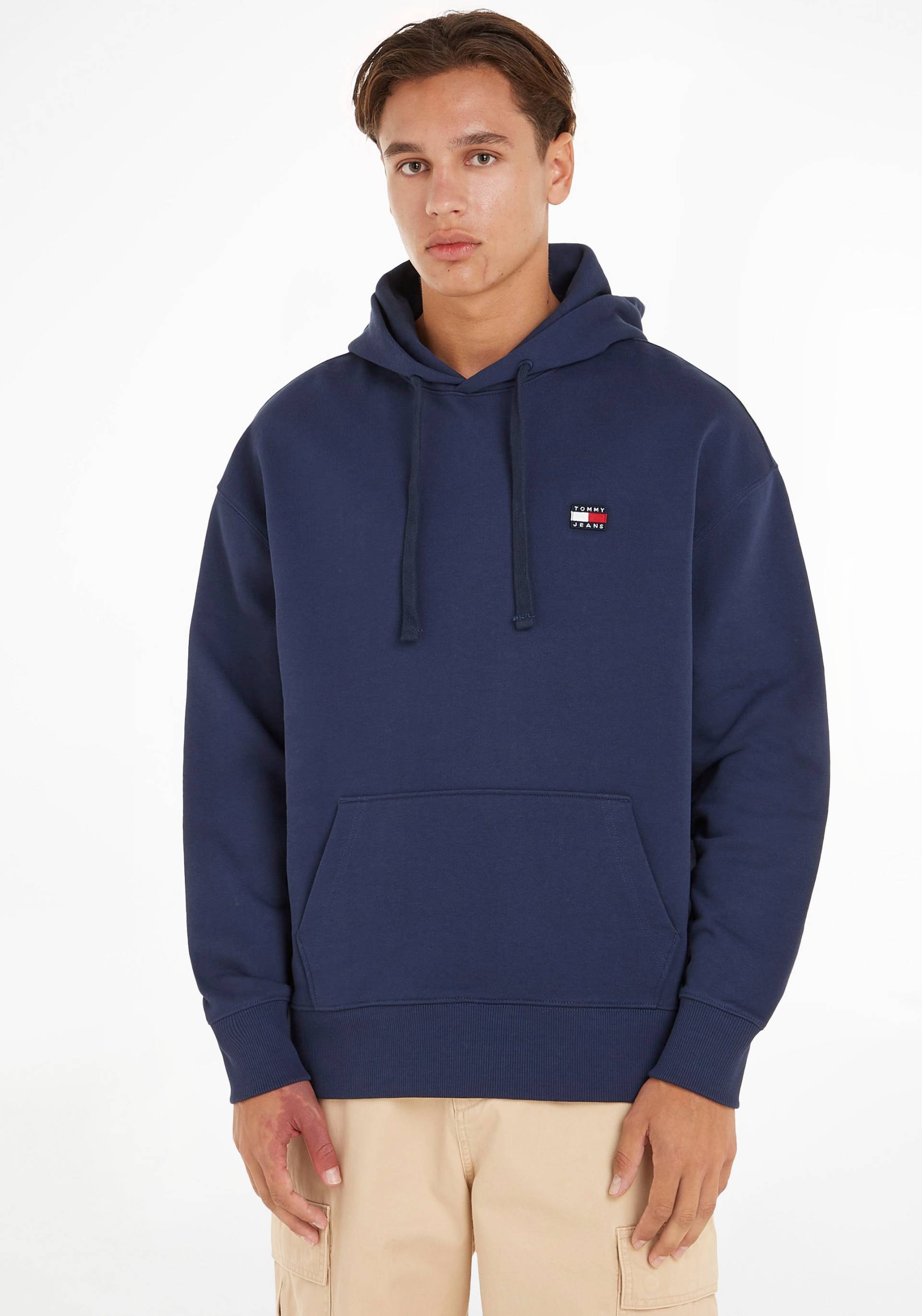 Tommy Jeans Kapuzensweatshirt »TJM RLX XS BADGE HOODIE«, mit Tommy Jeans Stickerei von Tommy Jeans