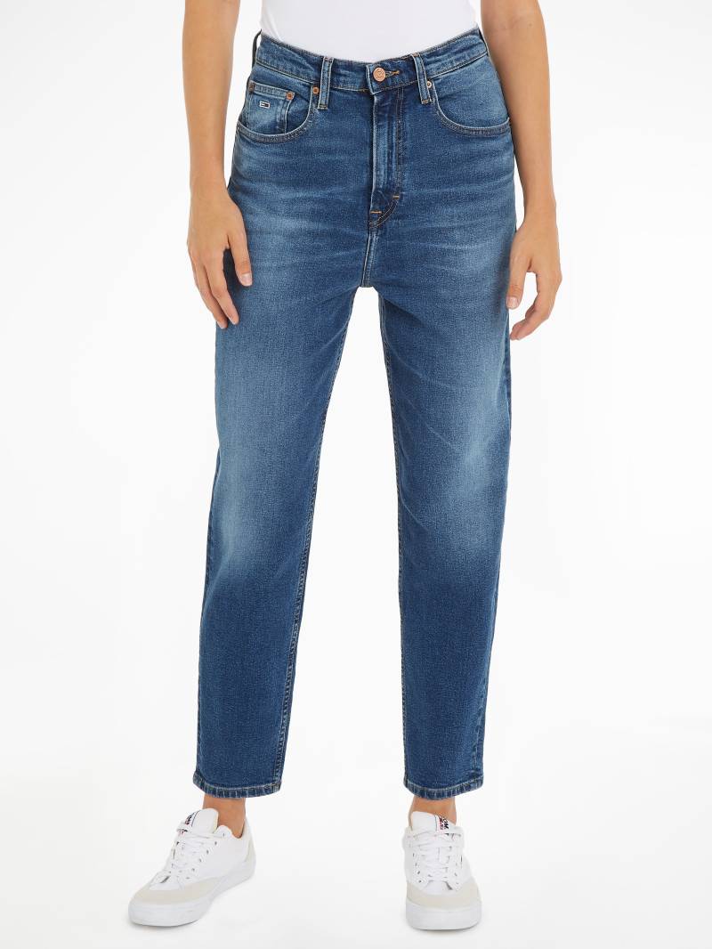 Tommy Jeans Mom-Jeans »High waist - Mom-Jeans Tapered«, mit Logopatch von Tommy Jeans