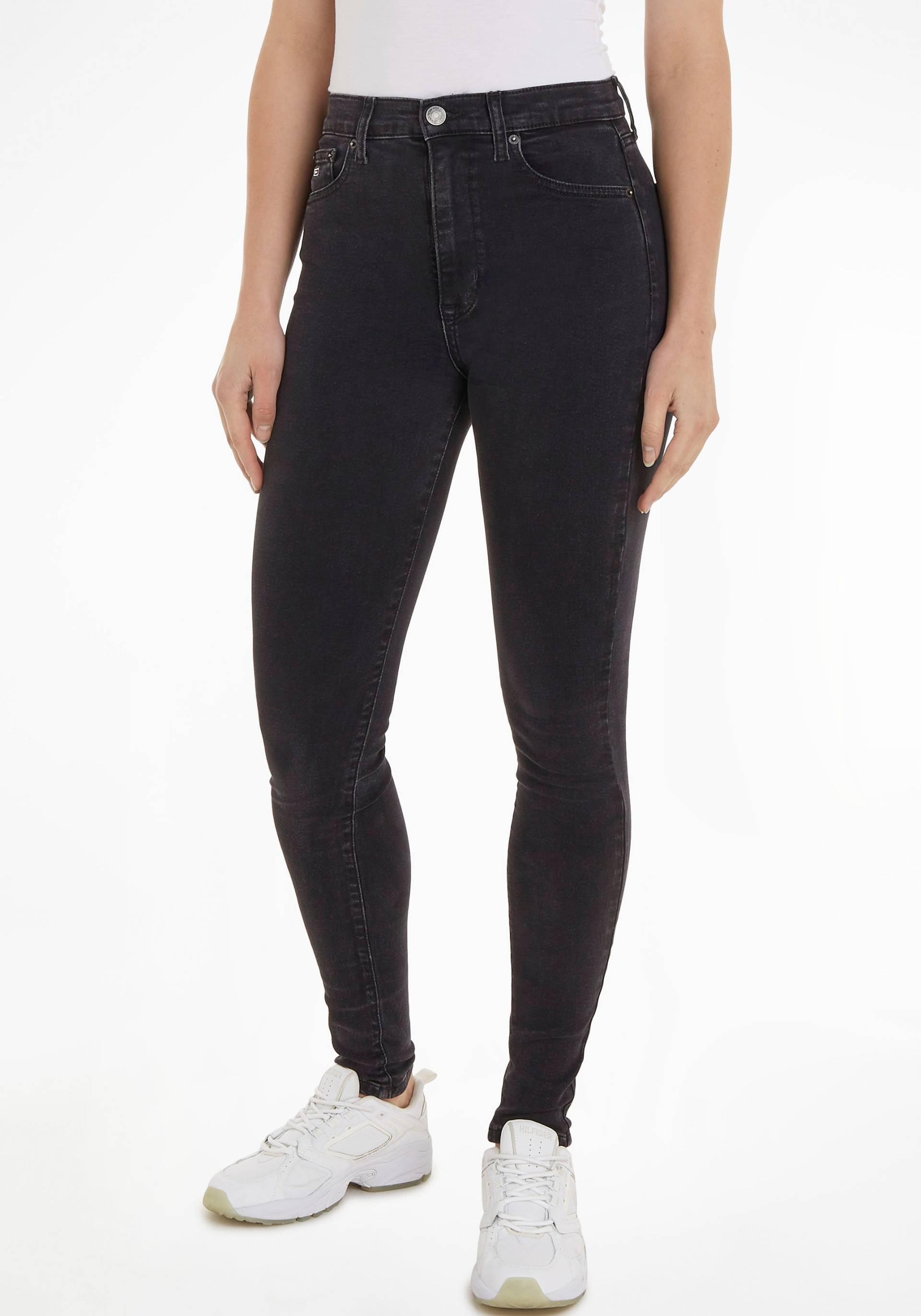 Tommy Jeans Skinny-fit-Jeans »Jeans SYLVIA HR SSKN CG4«, mit Logobadge und Labelflags Tommy Jeans Skinny-fit-Jeans »Jeans SYLVIA HR SSKN CG4«, mit Logobadge und Labelflags von Tommy Jeans