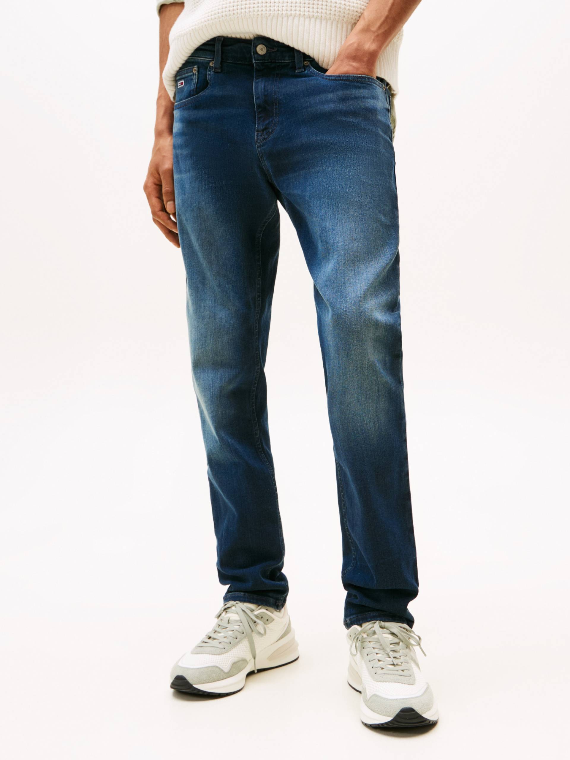 Tommy Jeans Slim-fit-Jeans »SCANTON SLIM«, mit Logoprägung von Tommy Jeans