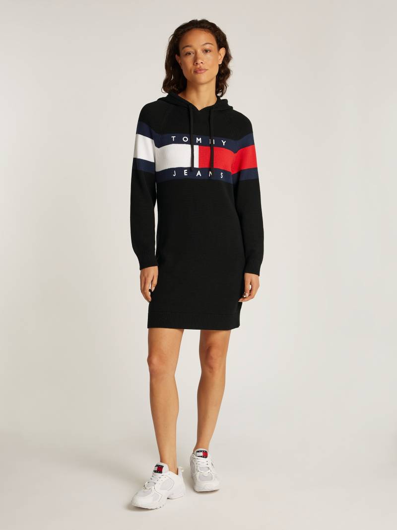 Tommy Jeans Strickkleid »TJW FLAG HOOD SWEATER DRESS EXT«, mit Logo-Flag von Tommy Jeans