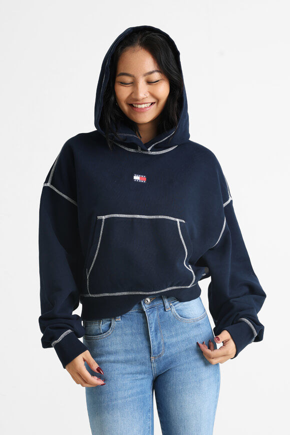 Tommy Jeans Tpstitch Badge Crop Kapuzensweatshirt | Dark Night Navy | Damen  | M von Tommy Jeans