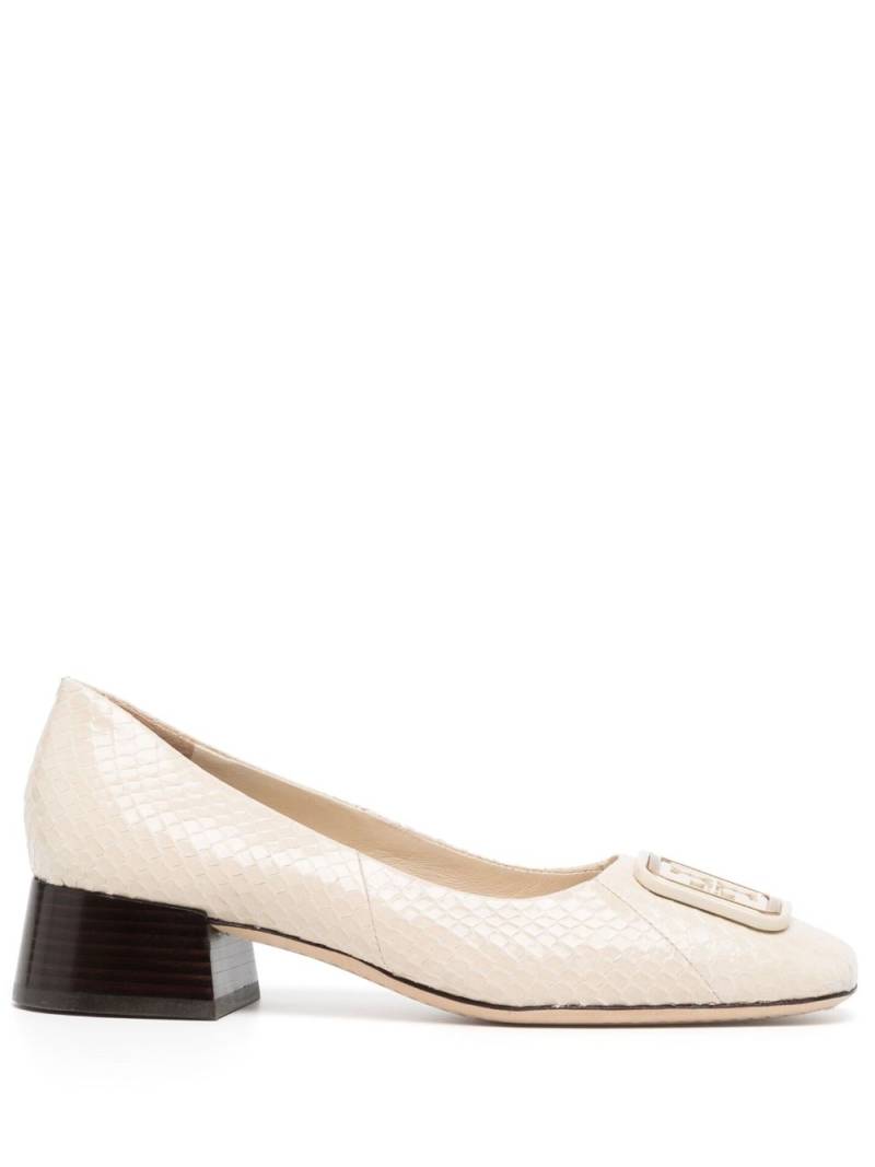 Tory Burch Georgia logo-plaque pumps - Neutrals von Tory Burch