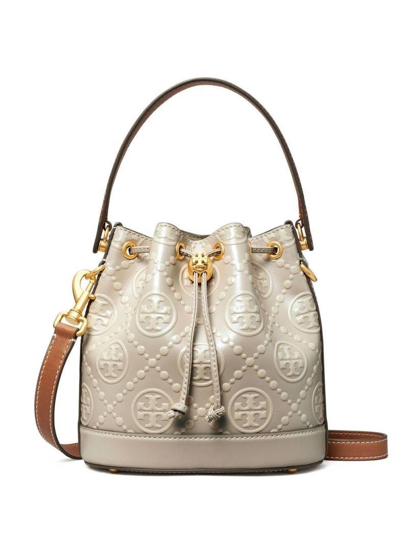 Tory Burch monogram-embossed bucket bag - Neutrals von Tory Burch