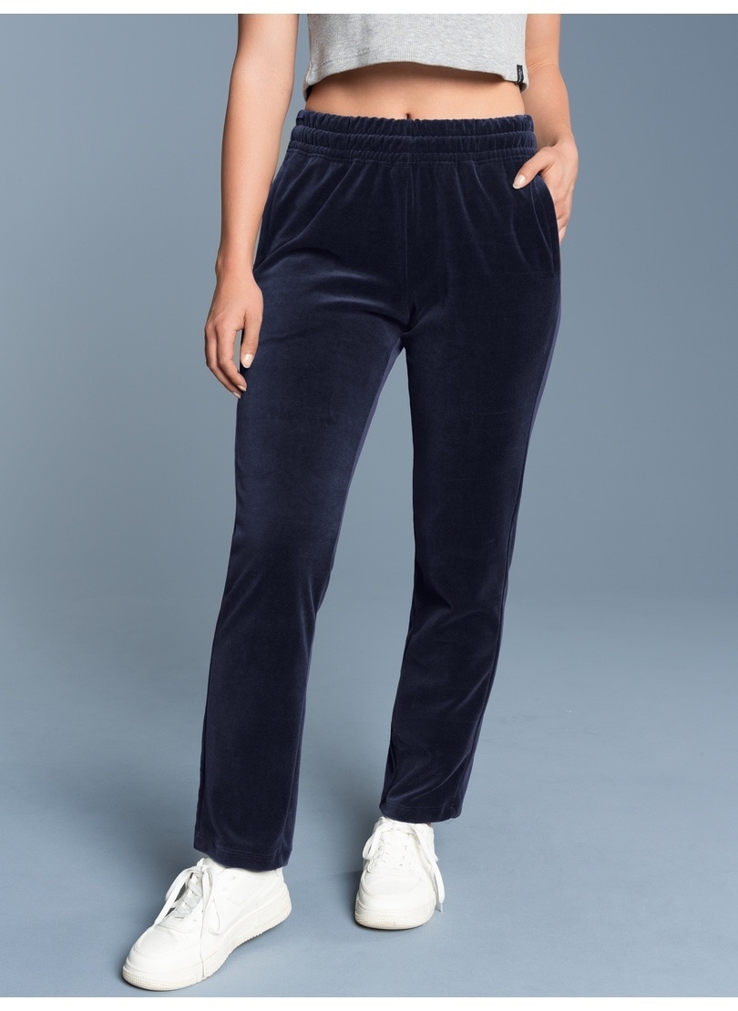 Trigema Jerseyhose »TRIGEMA Nicki Hose mit praktischen Eingrifftaschen«, (1 tlg.) von Trigema
