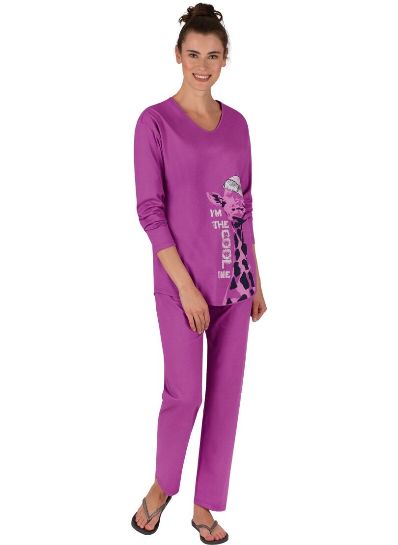 Trigema Schlafanzug »TRIGEMA Langer Schlafanzug mit Giraffe-Motiv« Trigema Schlafanzug »TRIGEMA Langer Schlafanzug mit Giraffe-Motiv« von Trigema