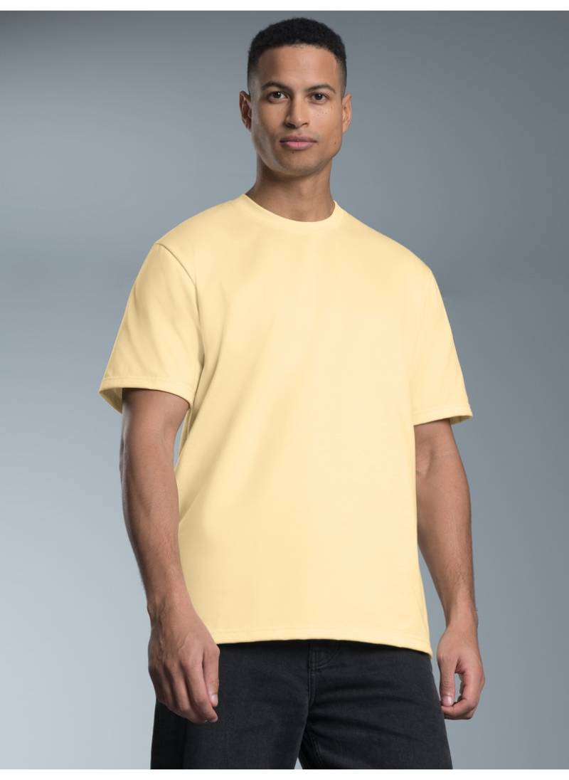 Trigema T-Shirt »TRIGEMA T-Shirt aus 100% Baumwolle«, (1 tlg.) von Trigema