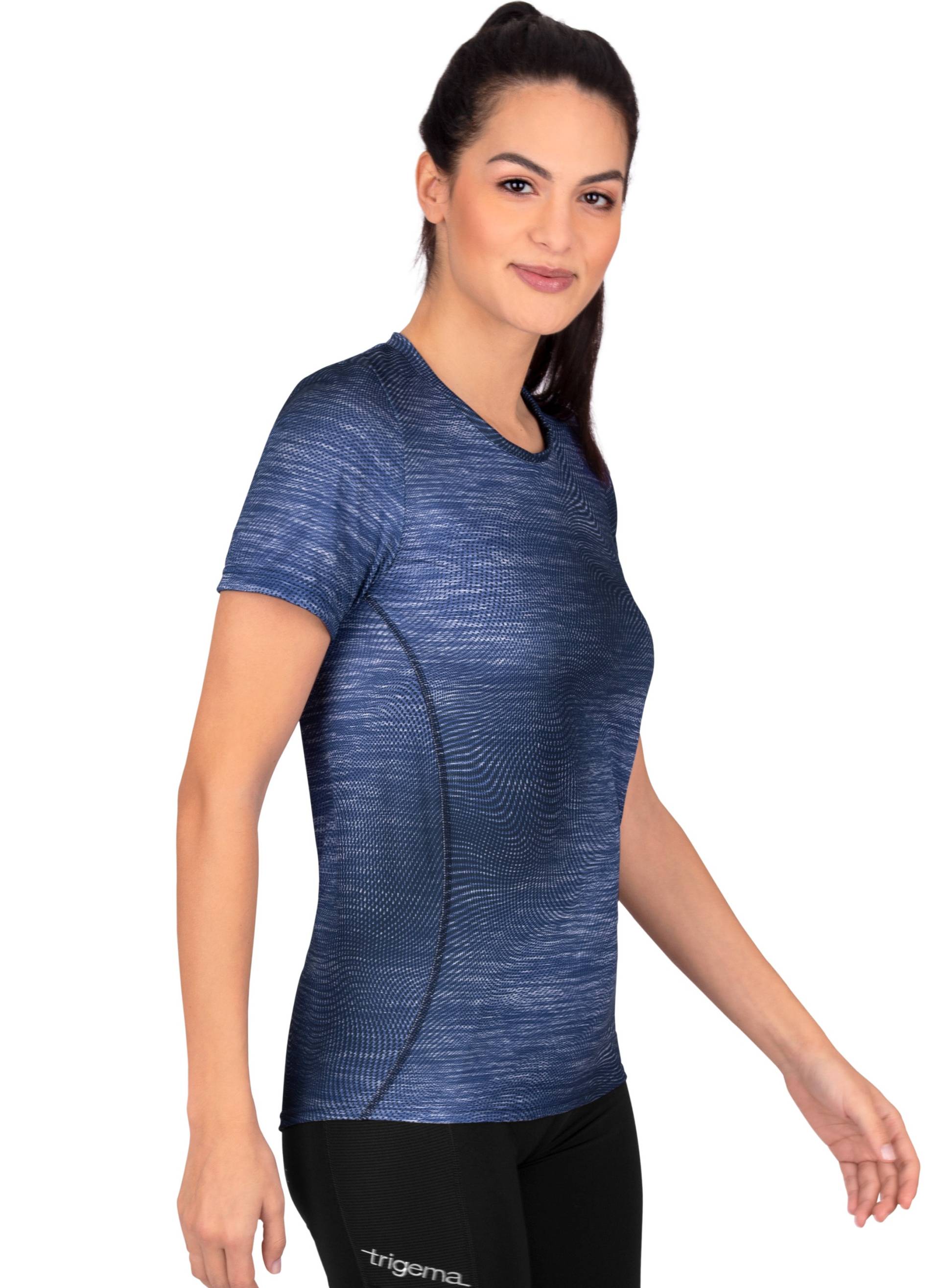 Trigema T-Shirt »TRIGEMA COOLMAX® Sportshirt mit modischem Druck« von Trigema