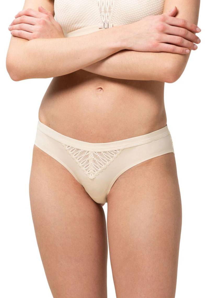 Triumph Brasilslip »Aura Spotlight Brazilian«, Spitzendetails, nahtlose Verarbeitung der Beinöffnungen von Triumph