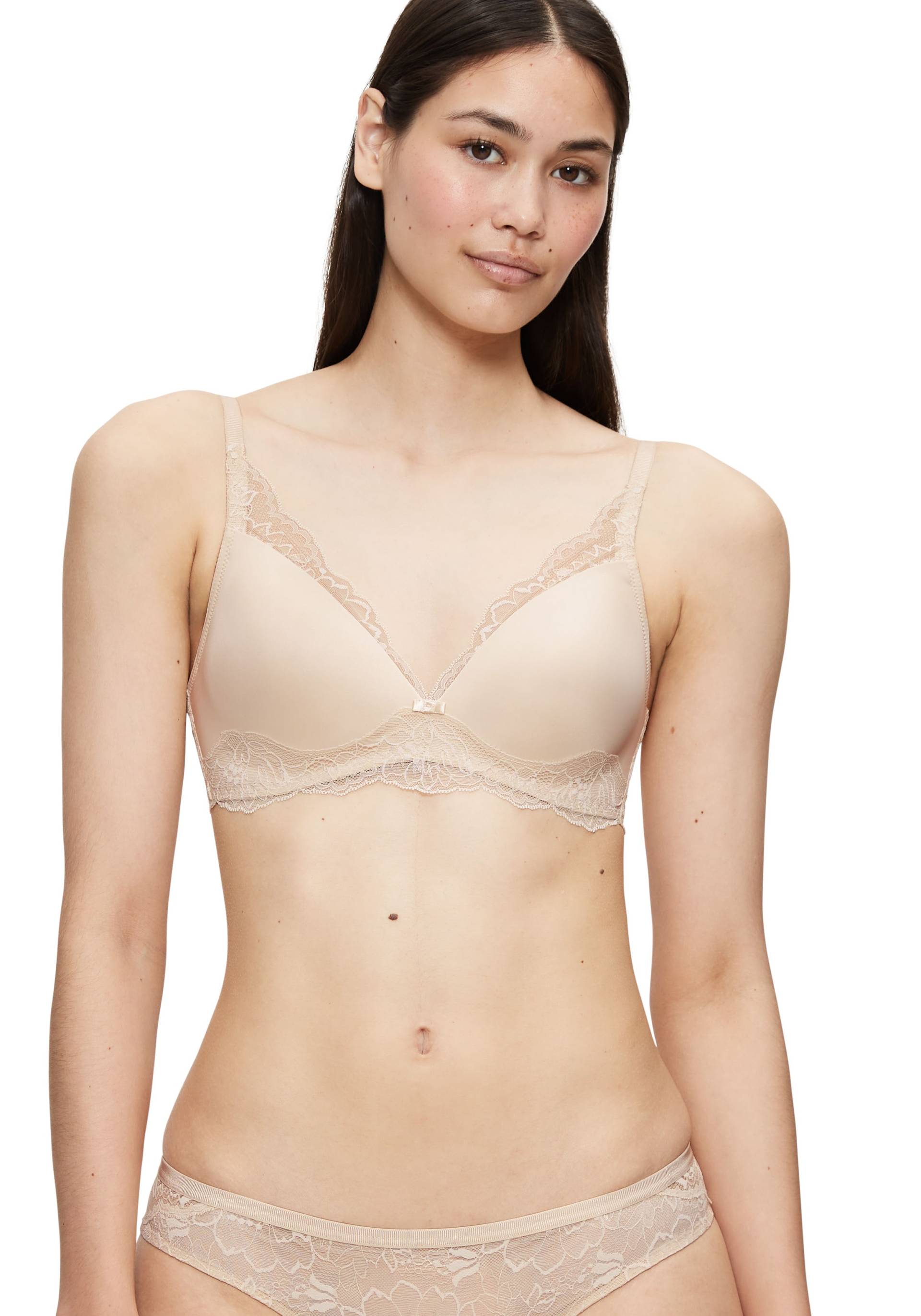 Triumph Bügelloser BH »Amourette Charm P«, Strech-Spitze Triumph Bügelloser BH »Amourette Charm P«, Strech-Spitze von Triumph
