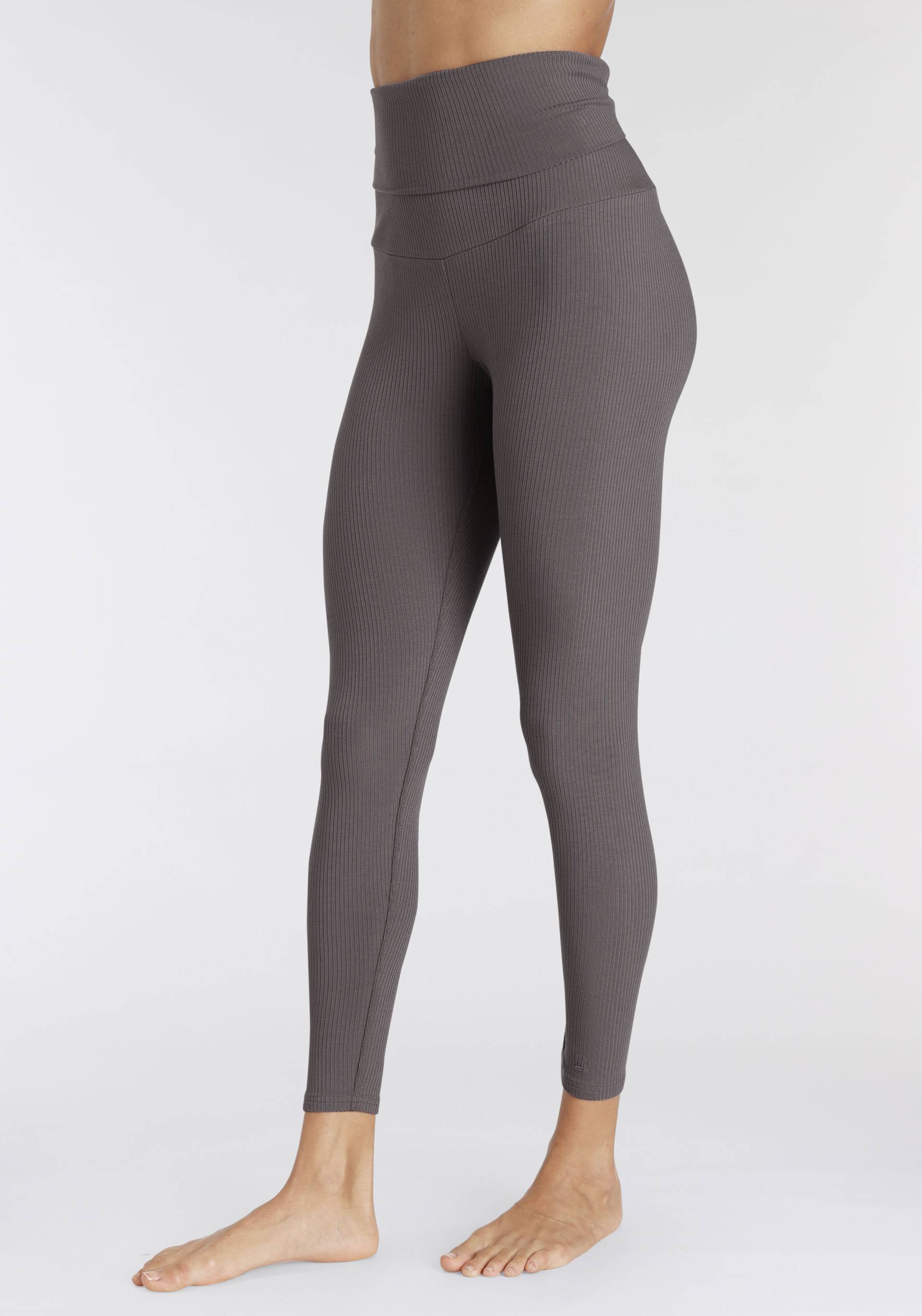 Triumph Leggings »Natural Spotlight Rib Comfort Stretch«, atmungsaktiv und wärmeregulierend von Triumph