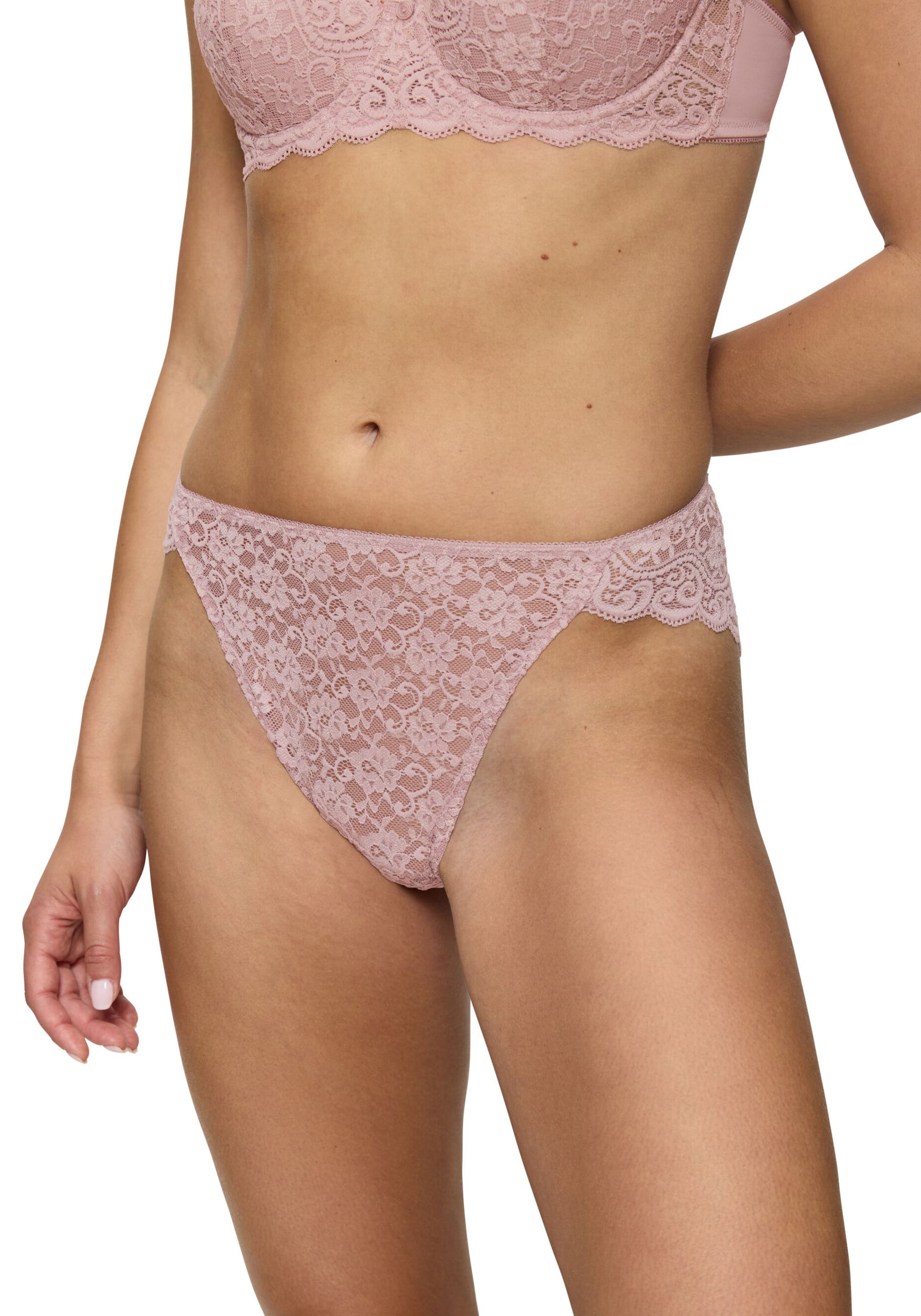 Triumph Slip »Amourette Highleg Tai«, Strech-Spitze Triumph Slip »Amourette Highleg Tai«, Strech-Spitze von Triumph