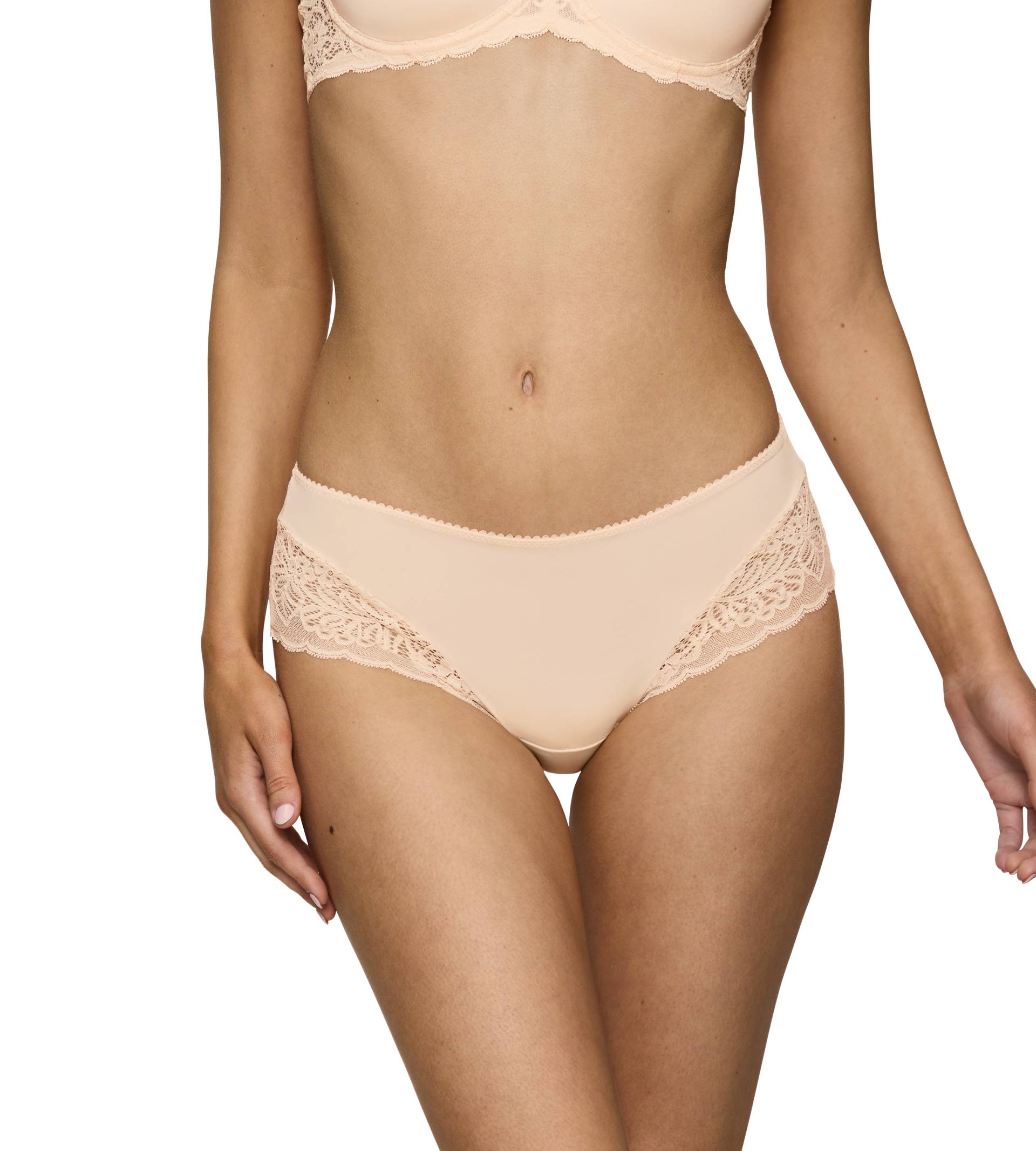 Triumph Slip »Amourette Spotlight Hipster X«, mit floralen Spitzendetails von Triumph