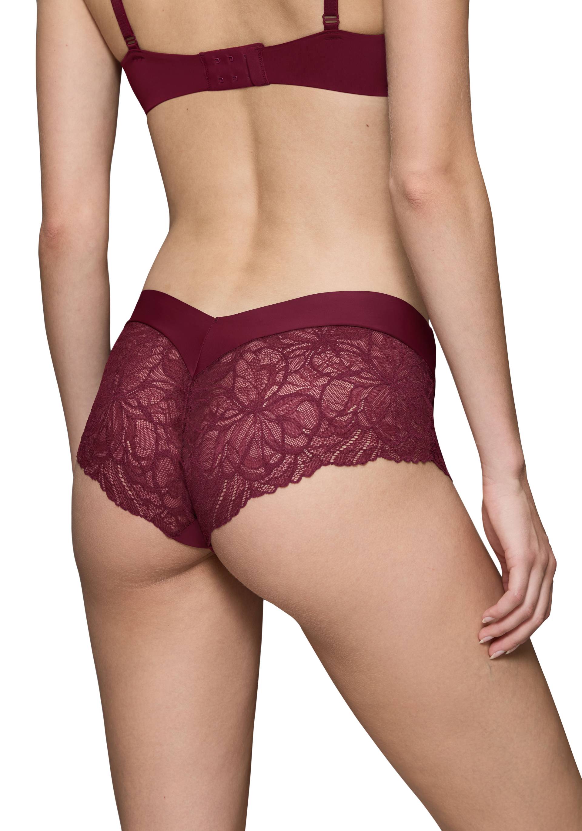 Triumph Slip »Body Make-Up Illusion Lace Shorty«, Stretch-Spitze von Triumph