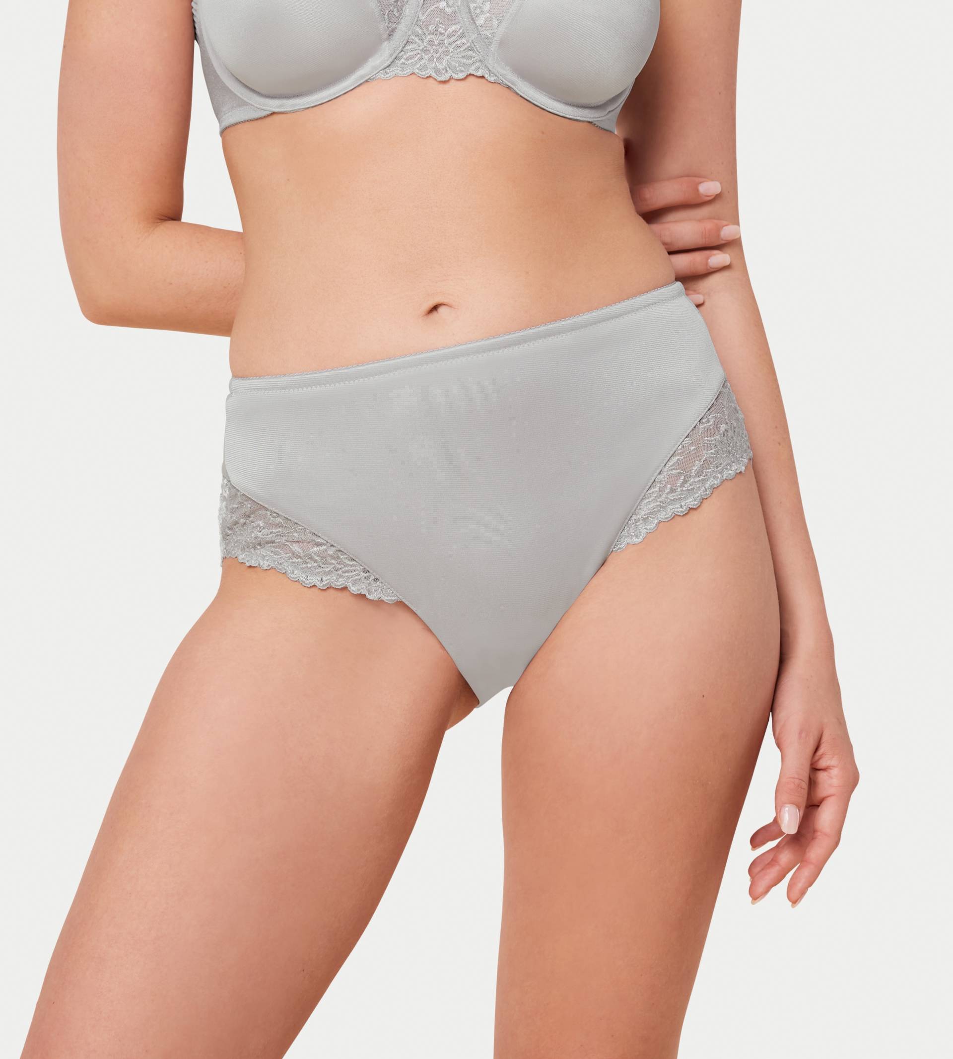 Triumph Slip »Ladyform Soft Maxi«, mit Spitzendetails von Triumph